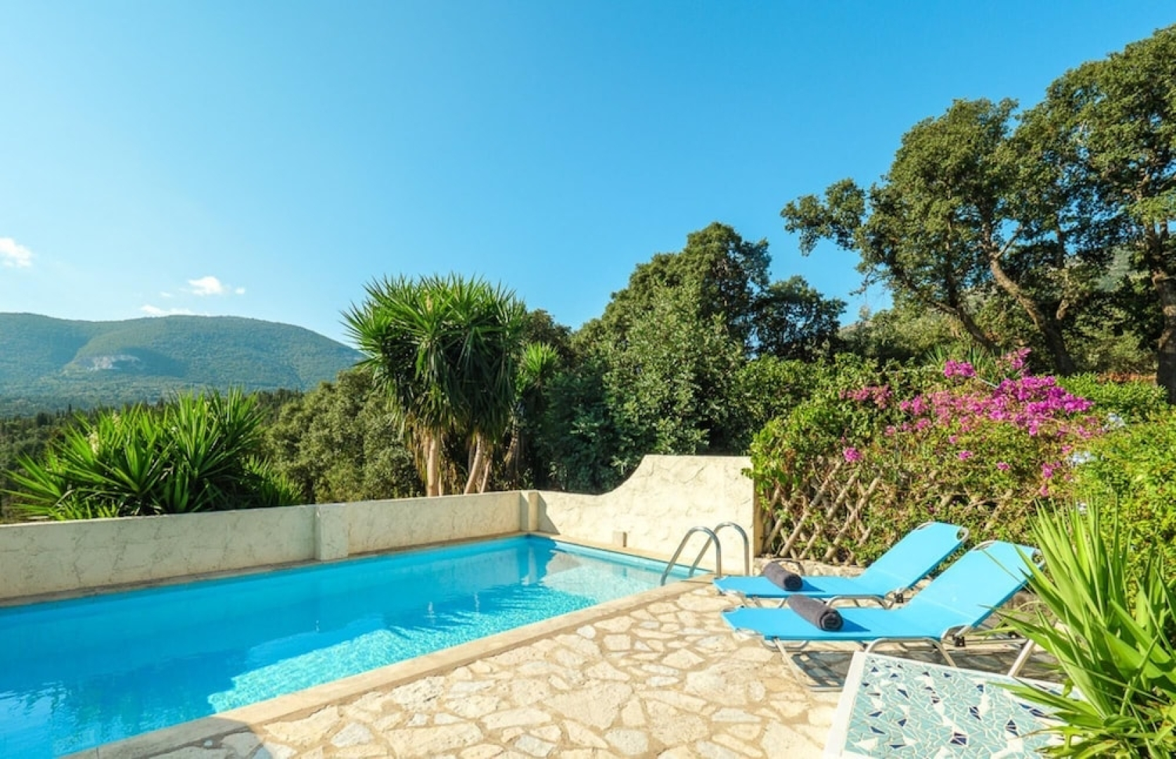 Petrino House - 2 bed Traditional Stone House