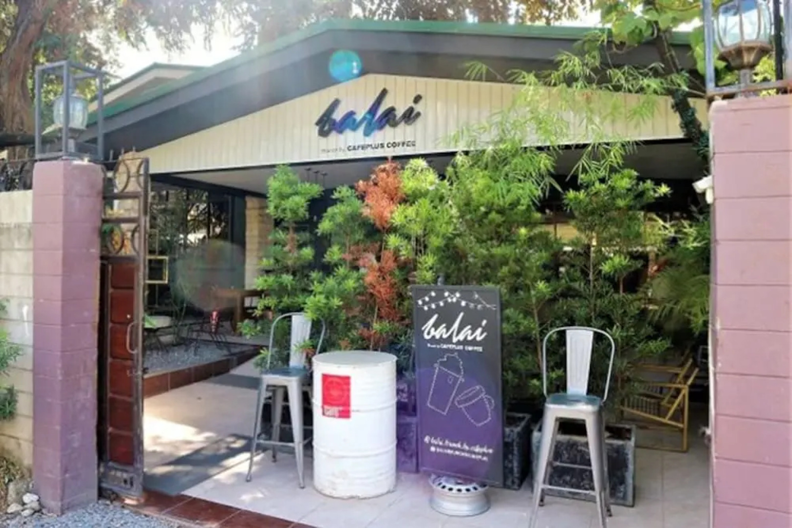 The Suite Hostel by Cafeplus Coffee - Adults Only