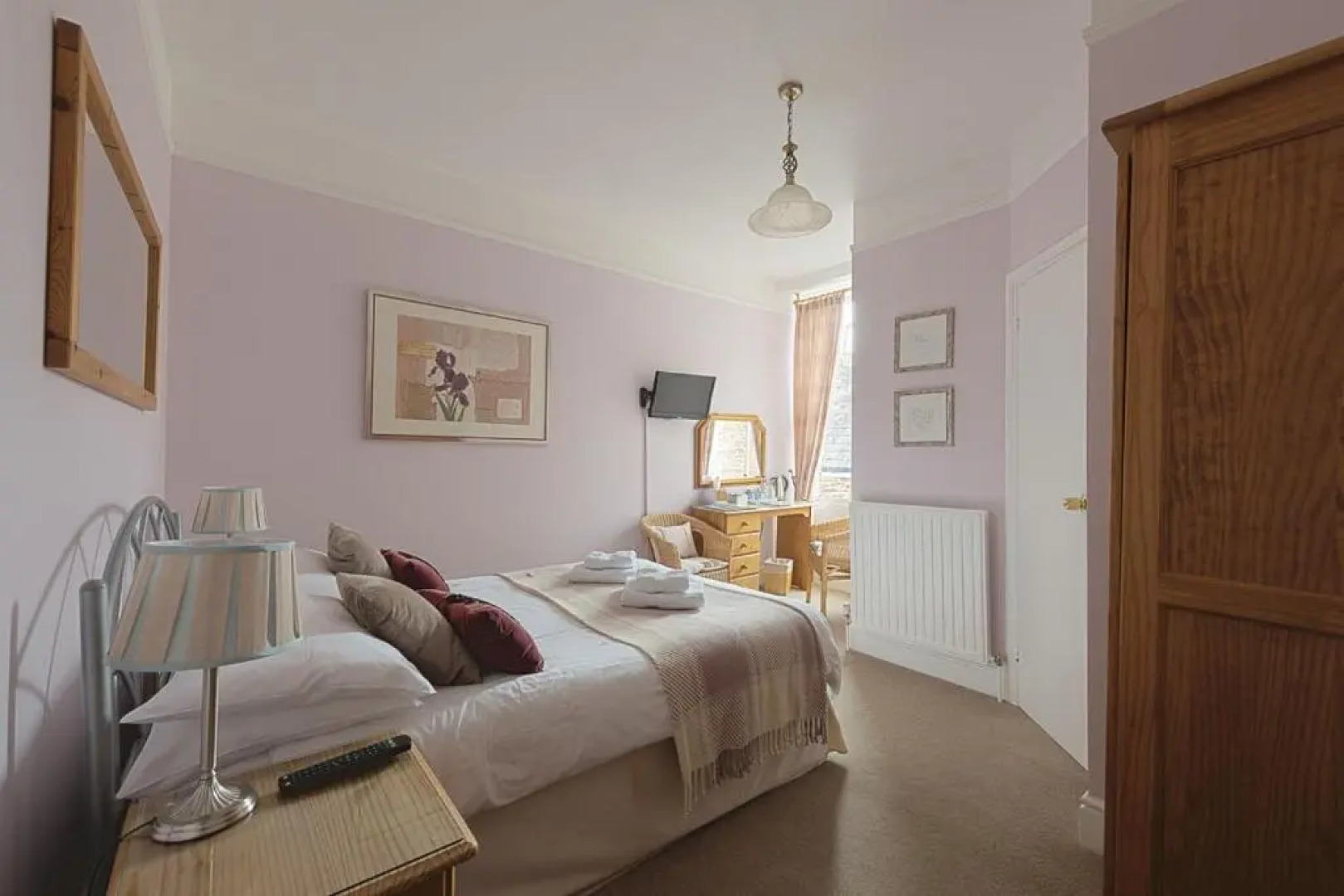 Cliftons Guest House