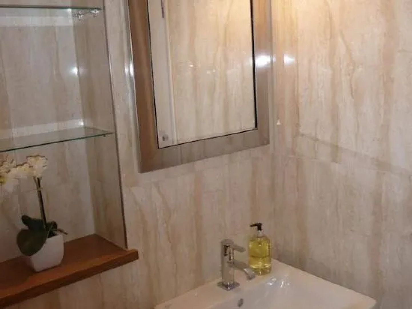 The Apartment at Hillside Lodge