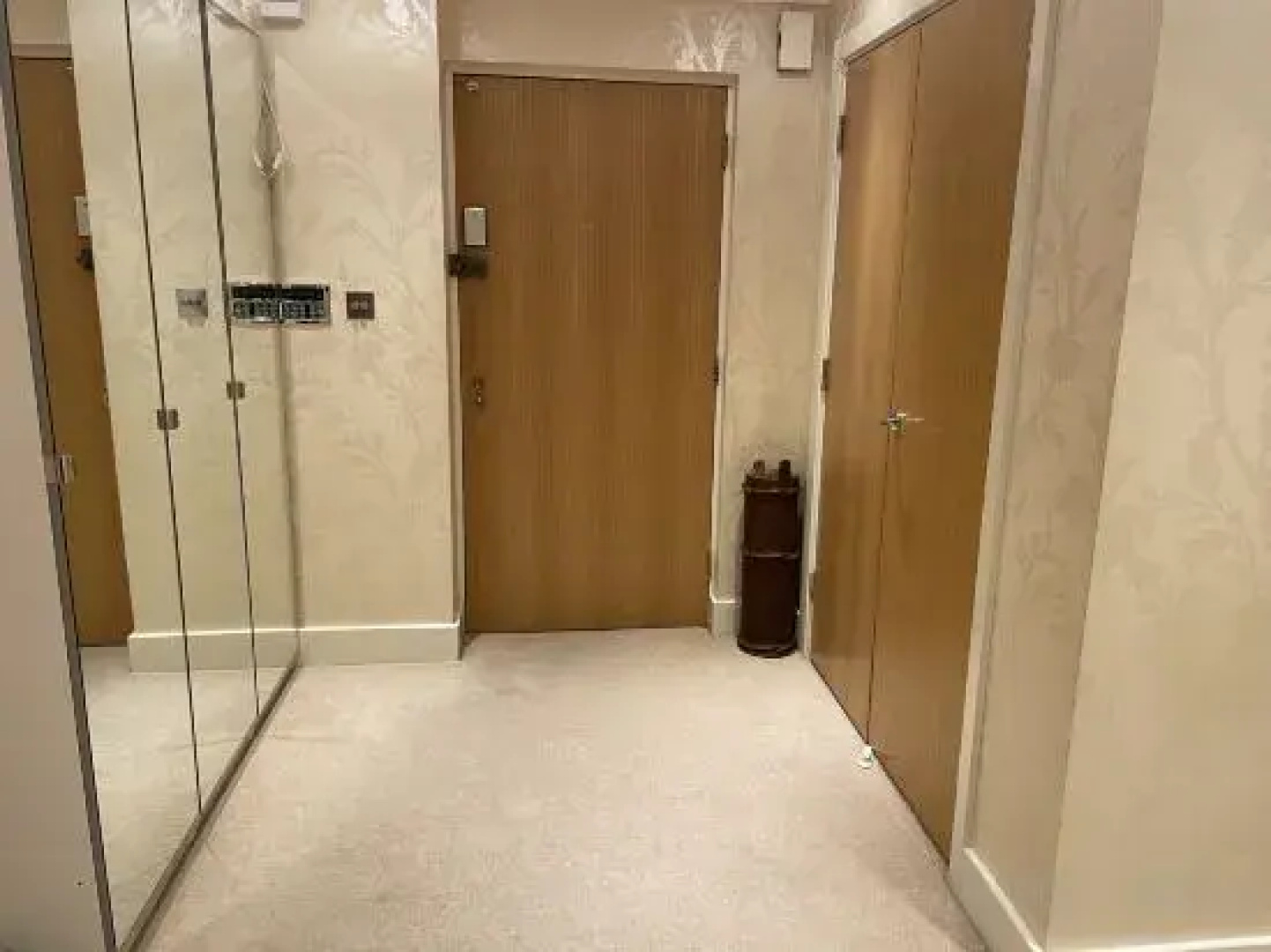 Top Floor En-Suite Double Rooms In Eton With Great View Of Windsor Castle & Free Parking