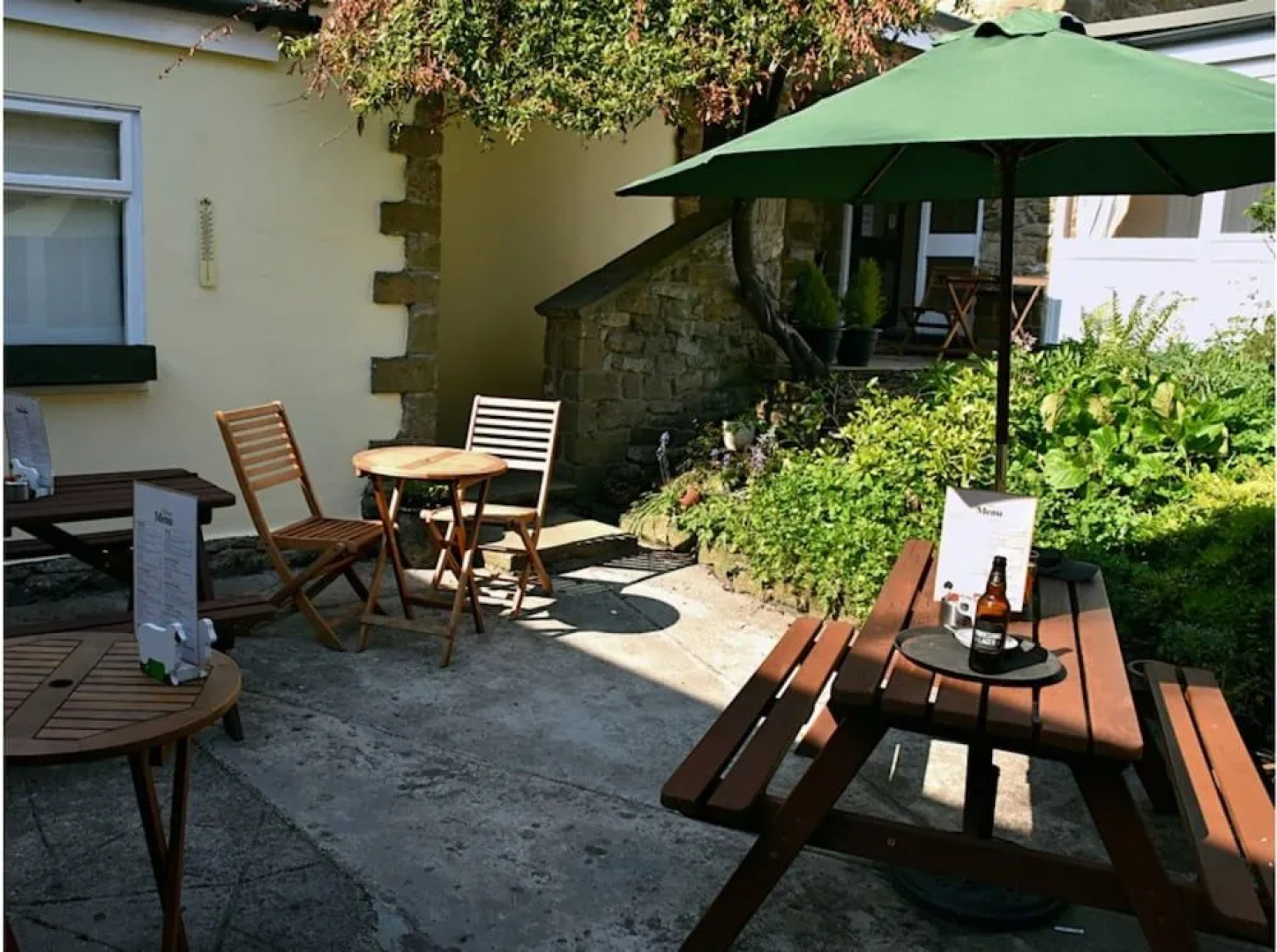The Barn Guest House & Tea Rooms