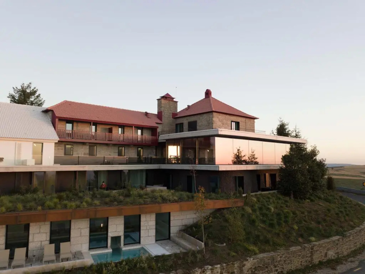 Casa de São Lourenço - Burel Panorama Hotel - Member of Design Hotels