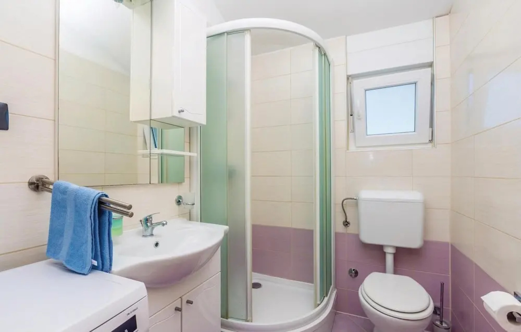 Awesome Home in Hr-51513 Omisalj With Wifi and 1 Bedrooms