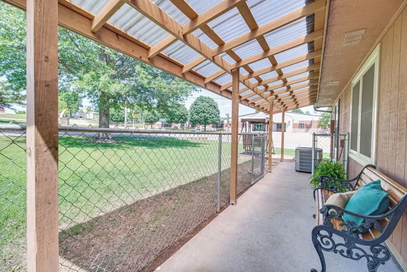 Near Boat Launch: 'hillcrest Hideaway' Grove Home