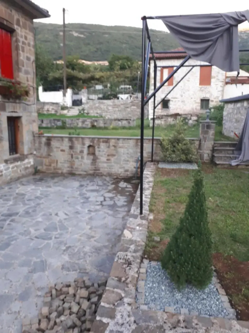 Valtsiora guesthouse