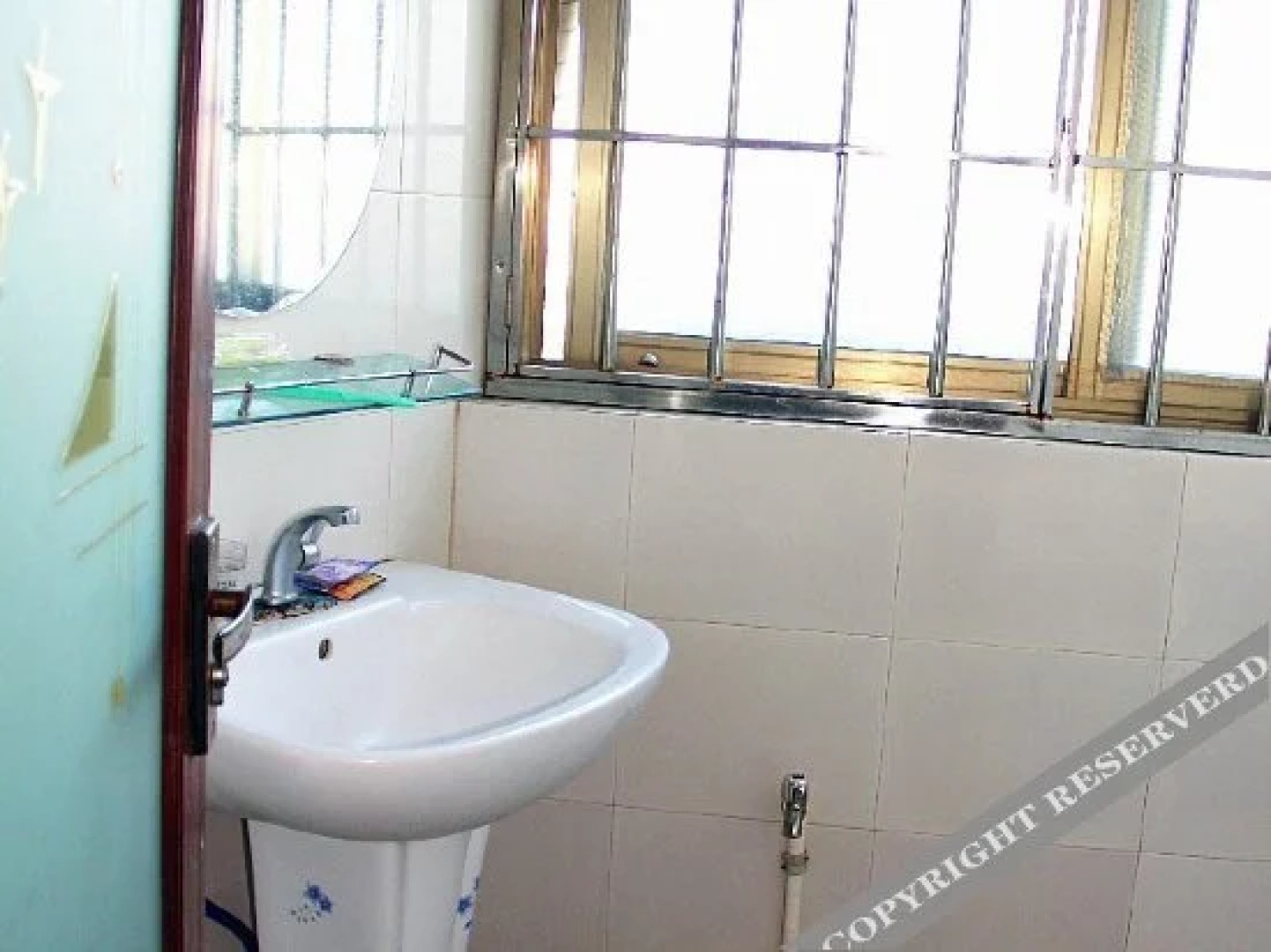 Chenggong Apartment