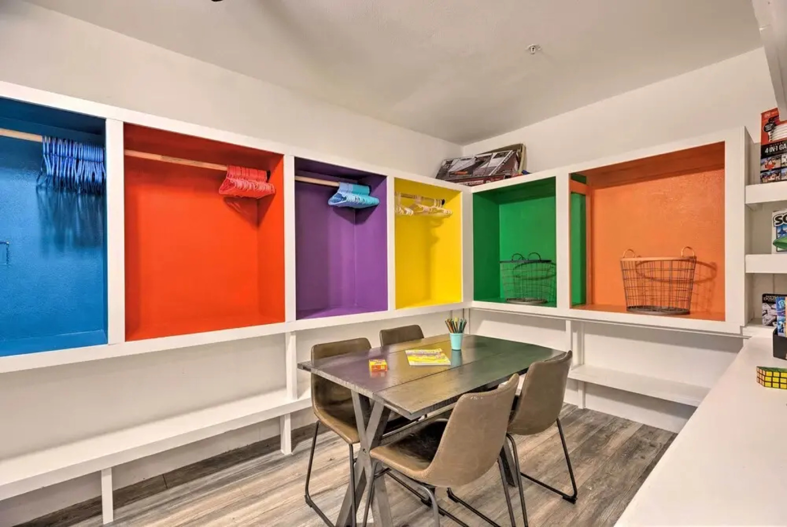 'hilltop Hideaway' Branson Home w/ Trampoline!