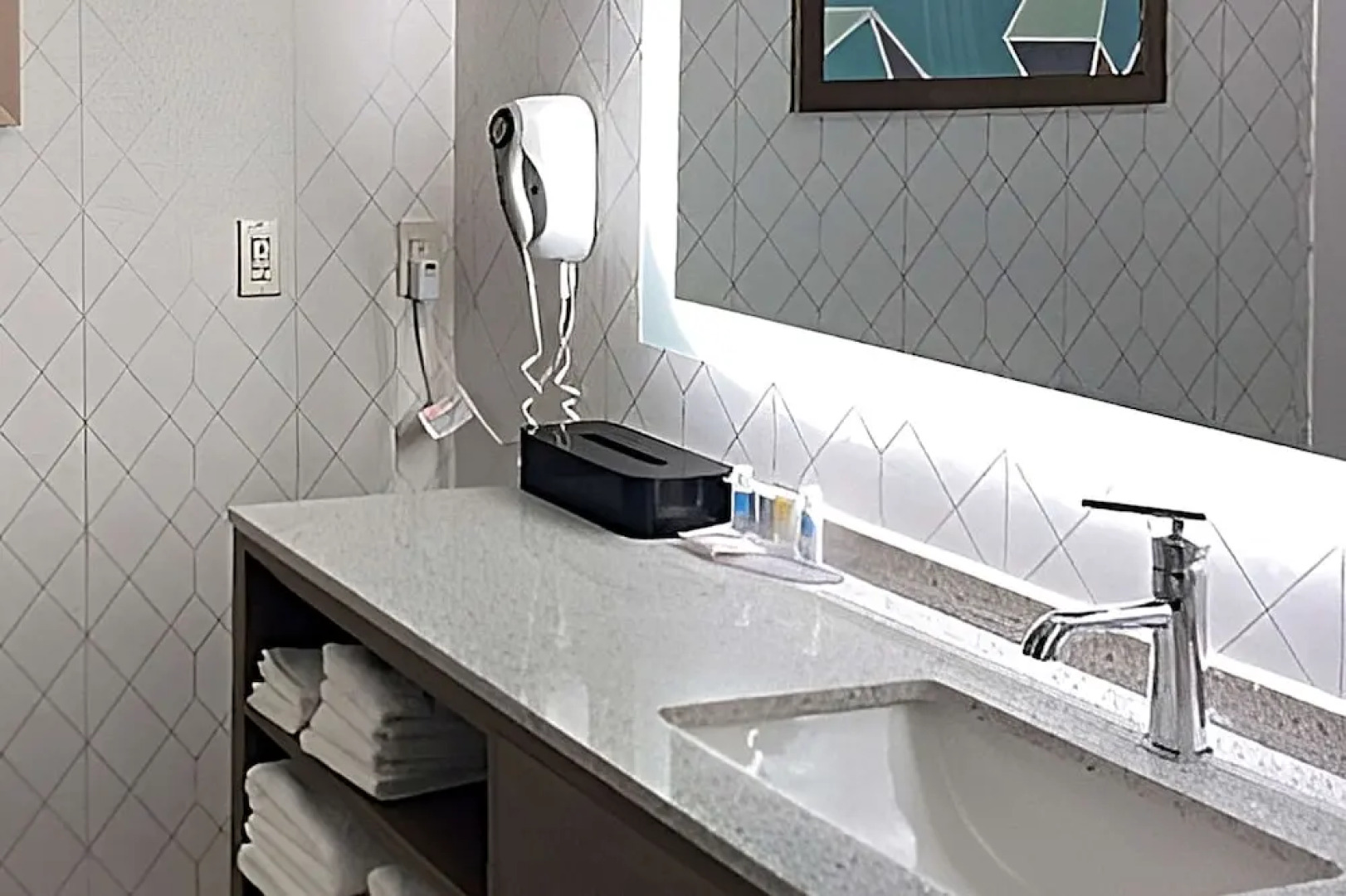 Comfort Inn & Suites Louisville Airport Fair&Expo