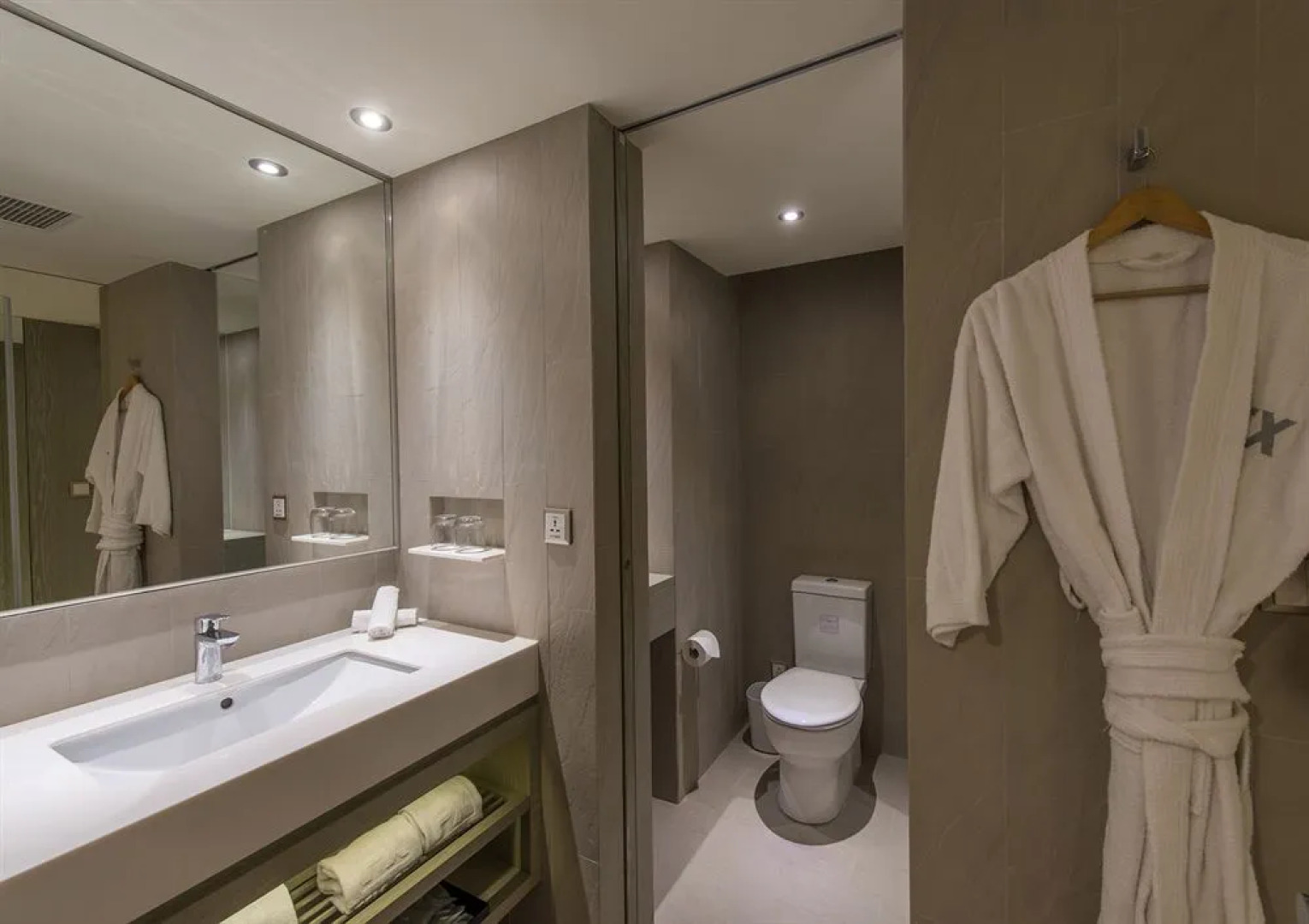 Inhouse Hotel Yehliu