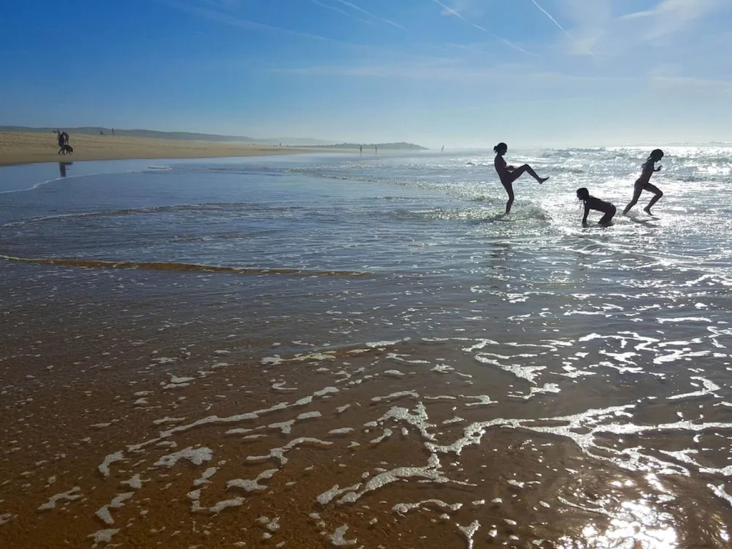 Charming Holiday Home in La Teste-de-buch With Swimming Pool