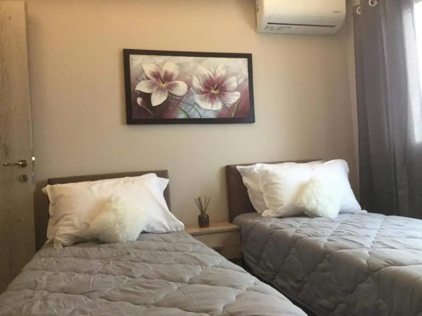 Vladimiros Apartments