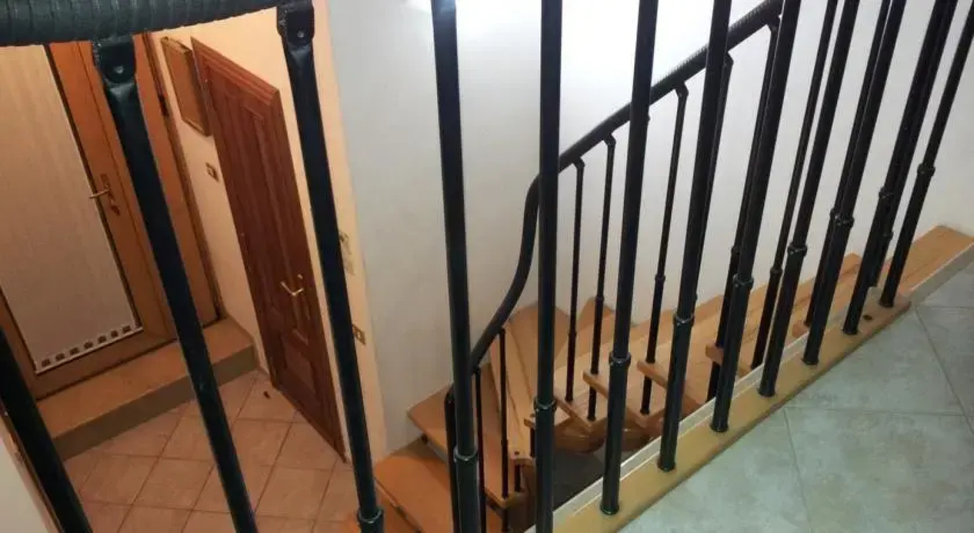 Charming Cozy Two Levels Studio