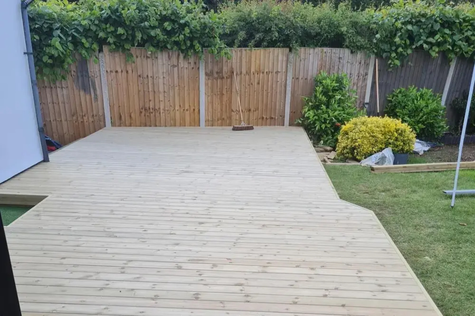 1 Bedroom Annex - 2 Mins From Train Station
