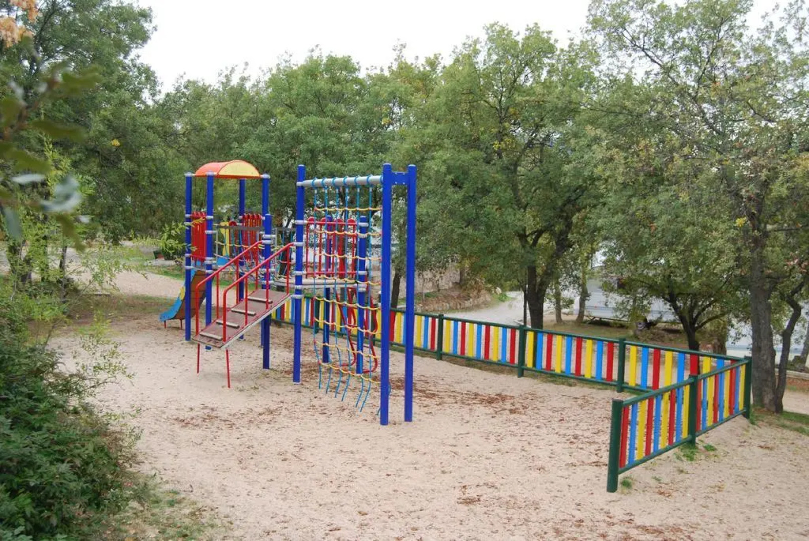 Camping de Cervera de Buitrago