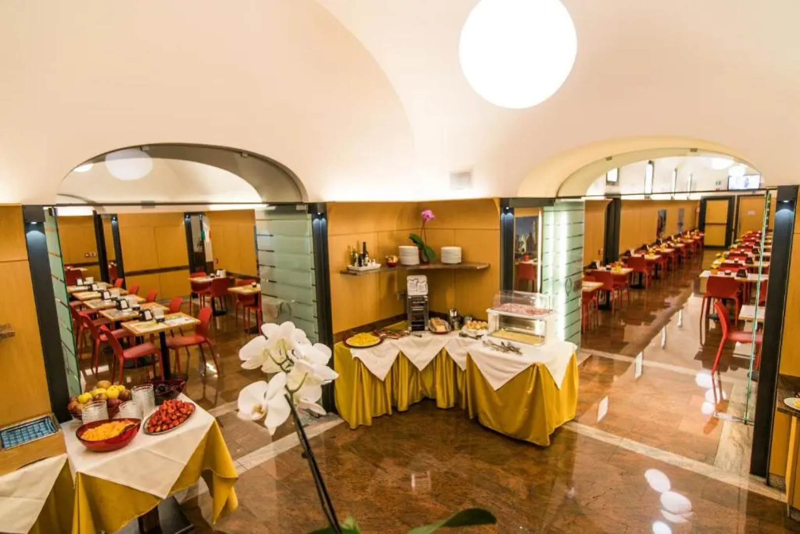 Le Petit Hotel
