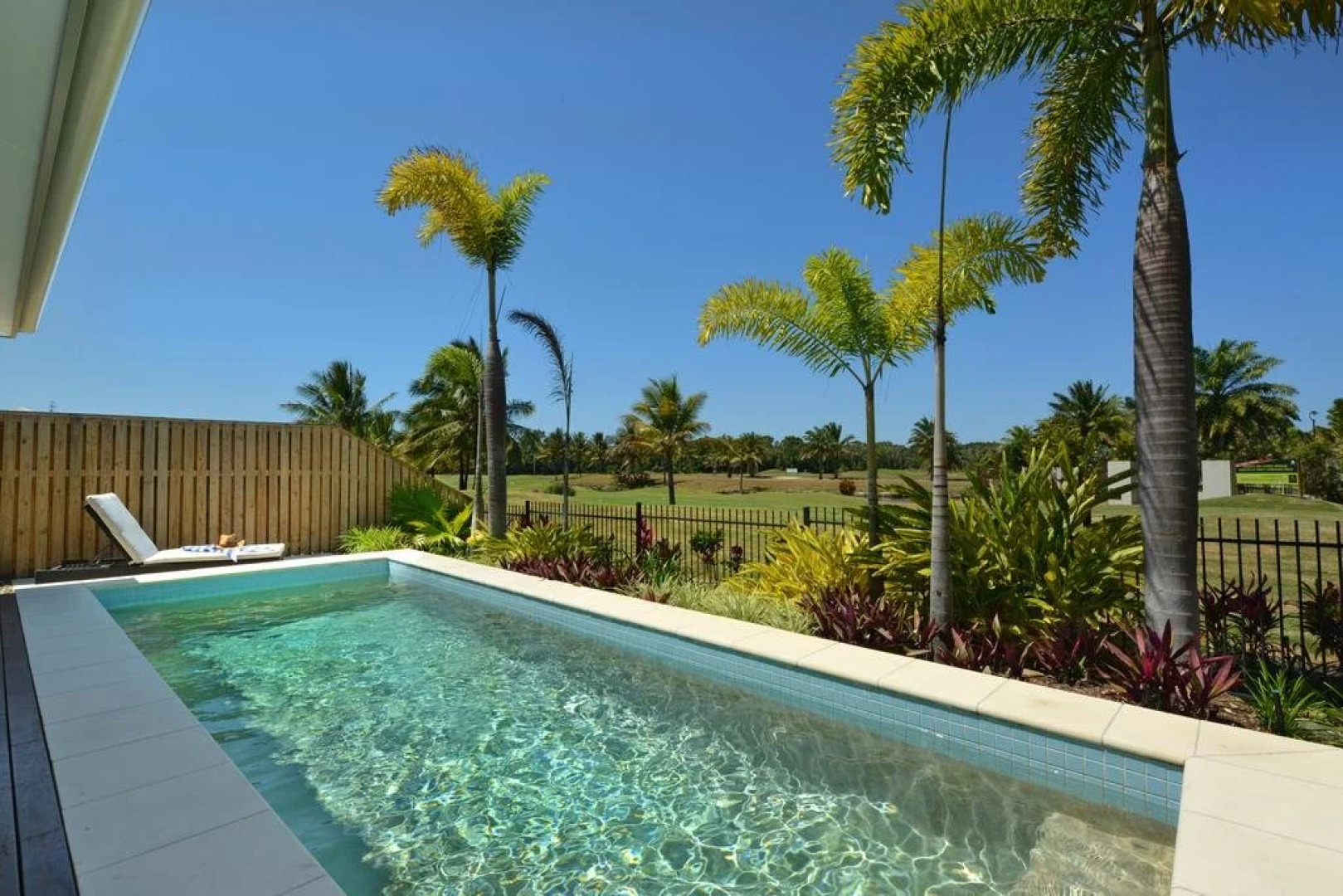 17 Cascade House - Luxury Holiday Home