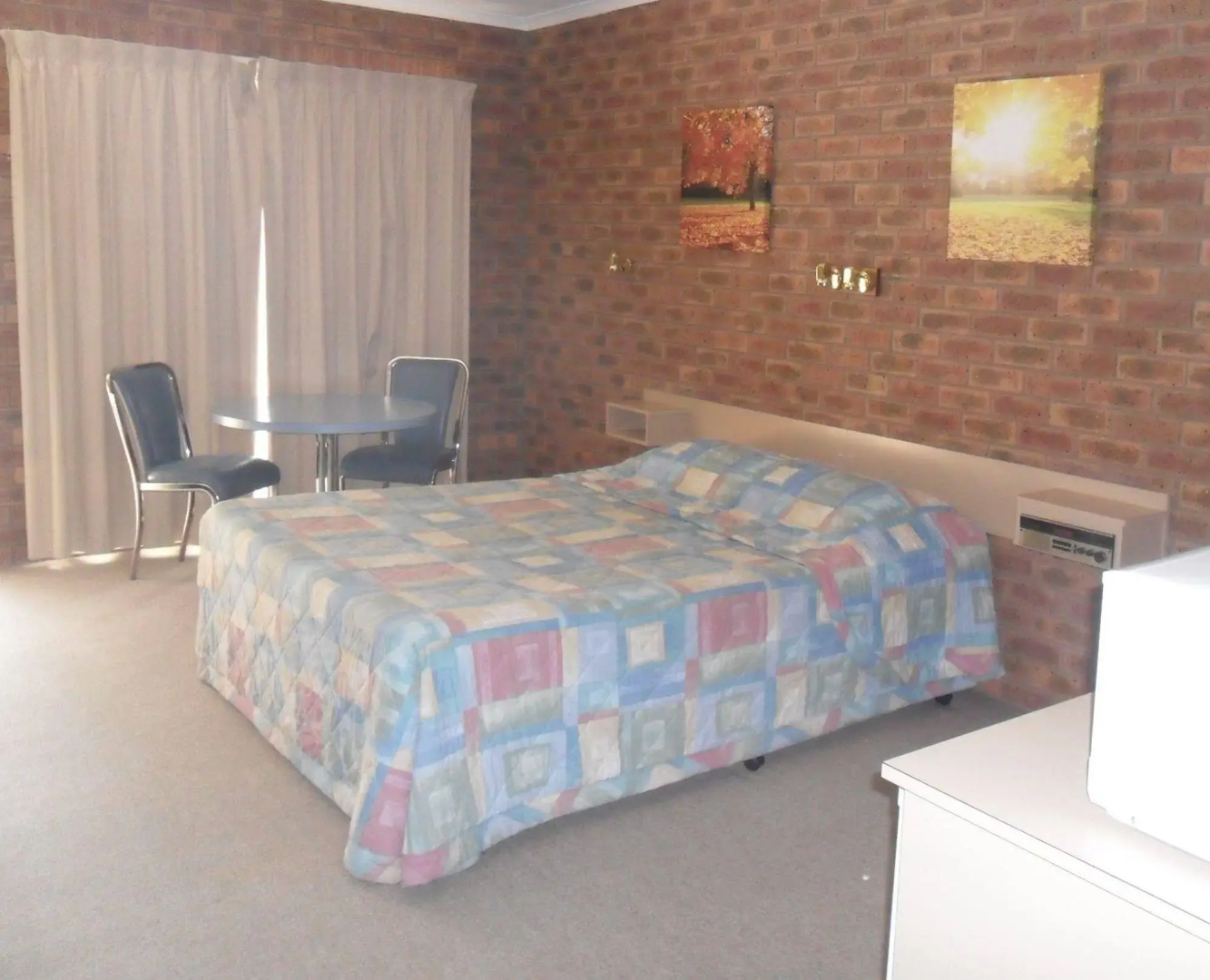 Settlement Motor Inn, Deniliquin