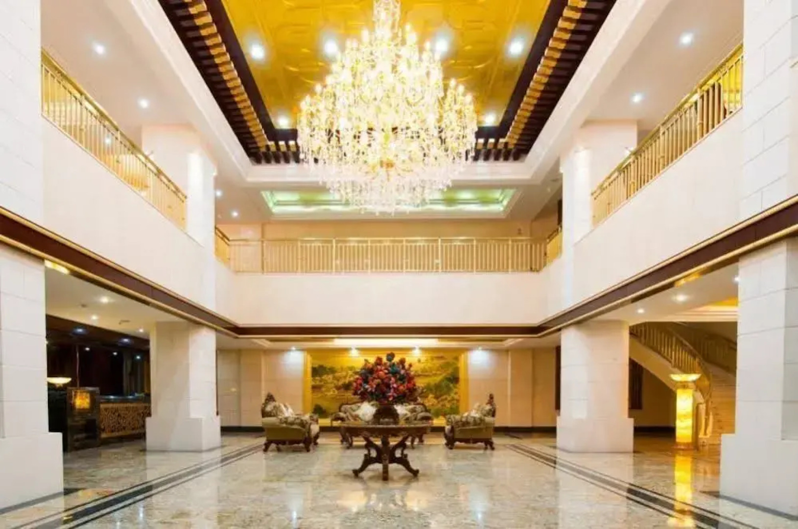 St. Treasure Luxury Qinghai China