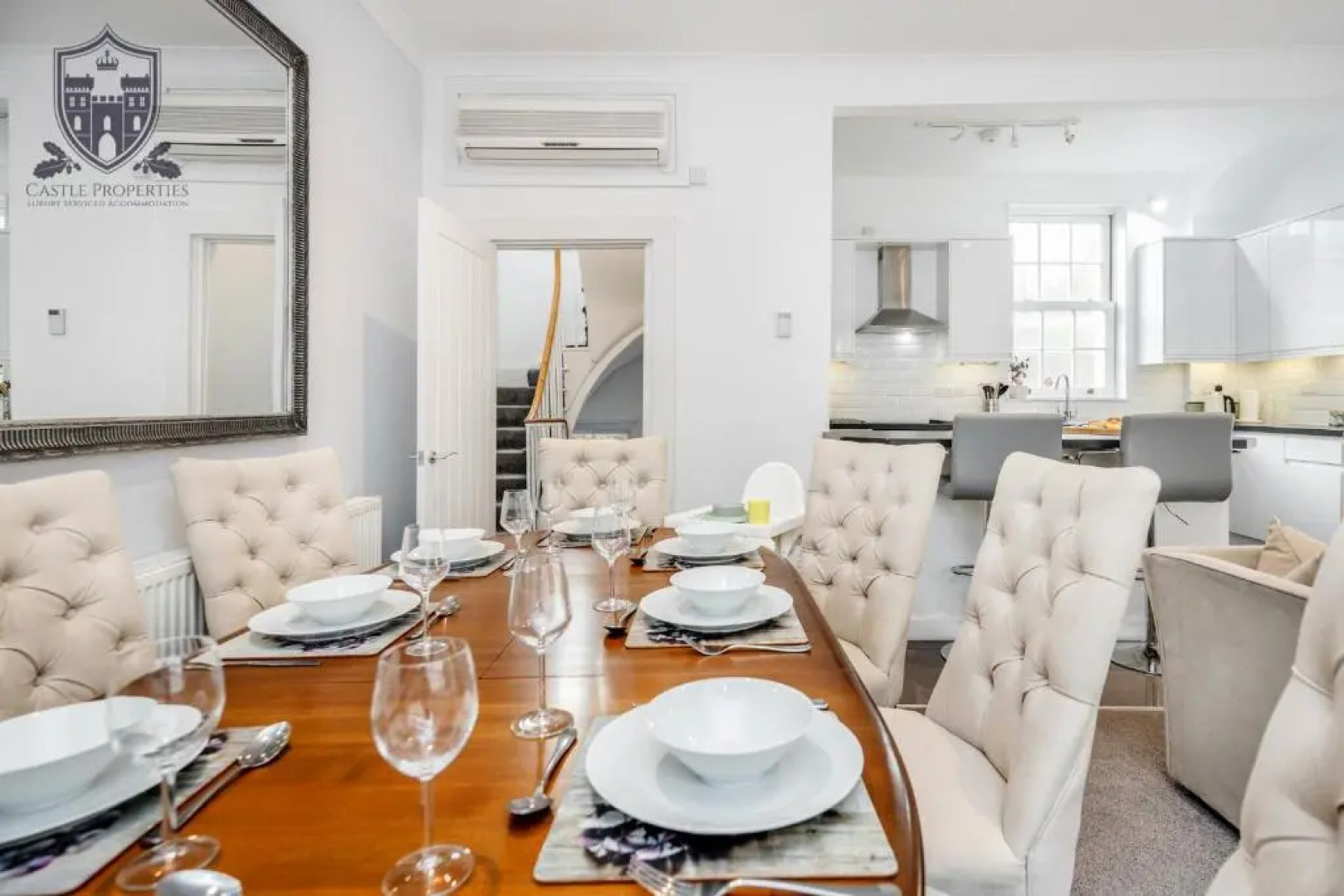 Castle Properties: The Sovereign 5 Bed Town House