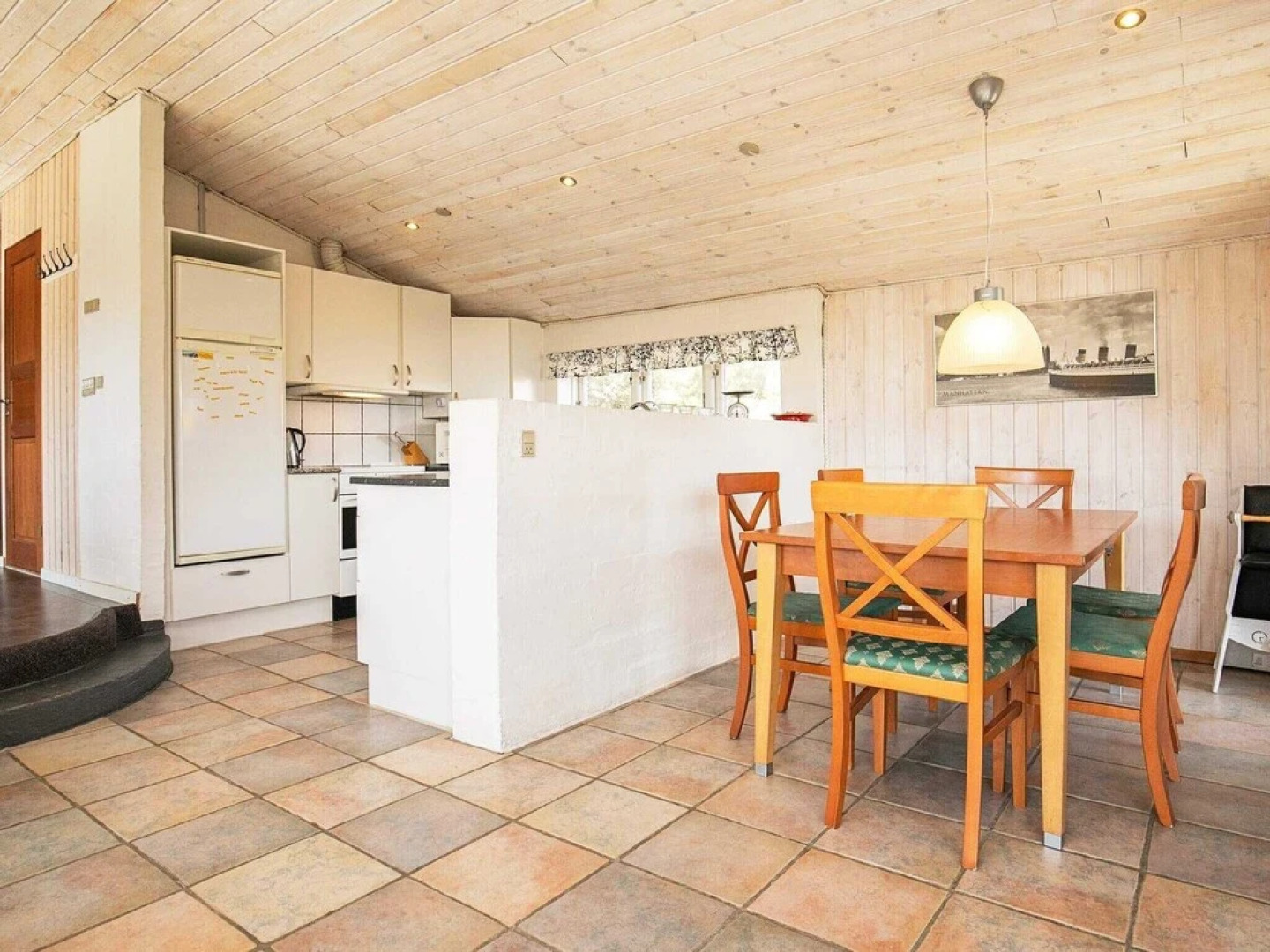 Cozy Holiday Home in Vejers Strand With Whirlpool