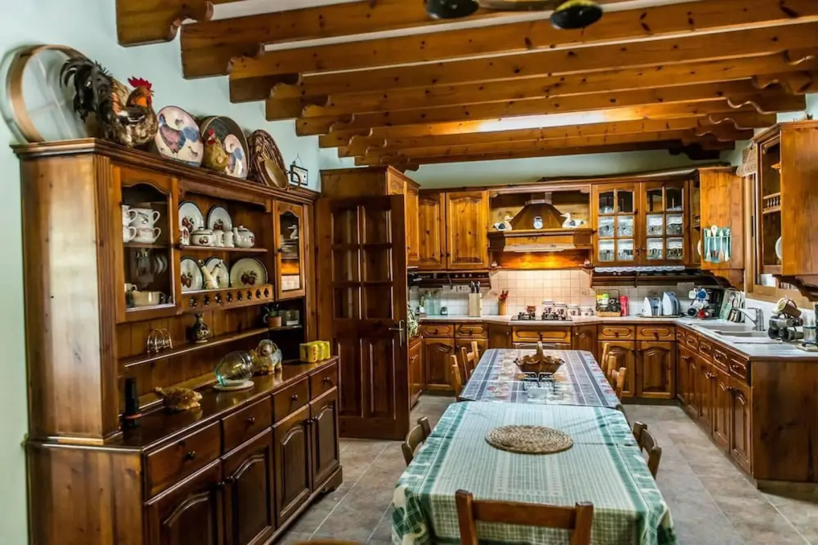 Remarkable 5-bed Villa in Miliou Village Paphos