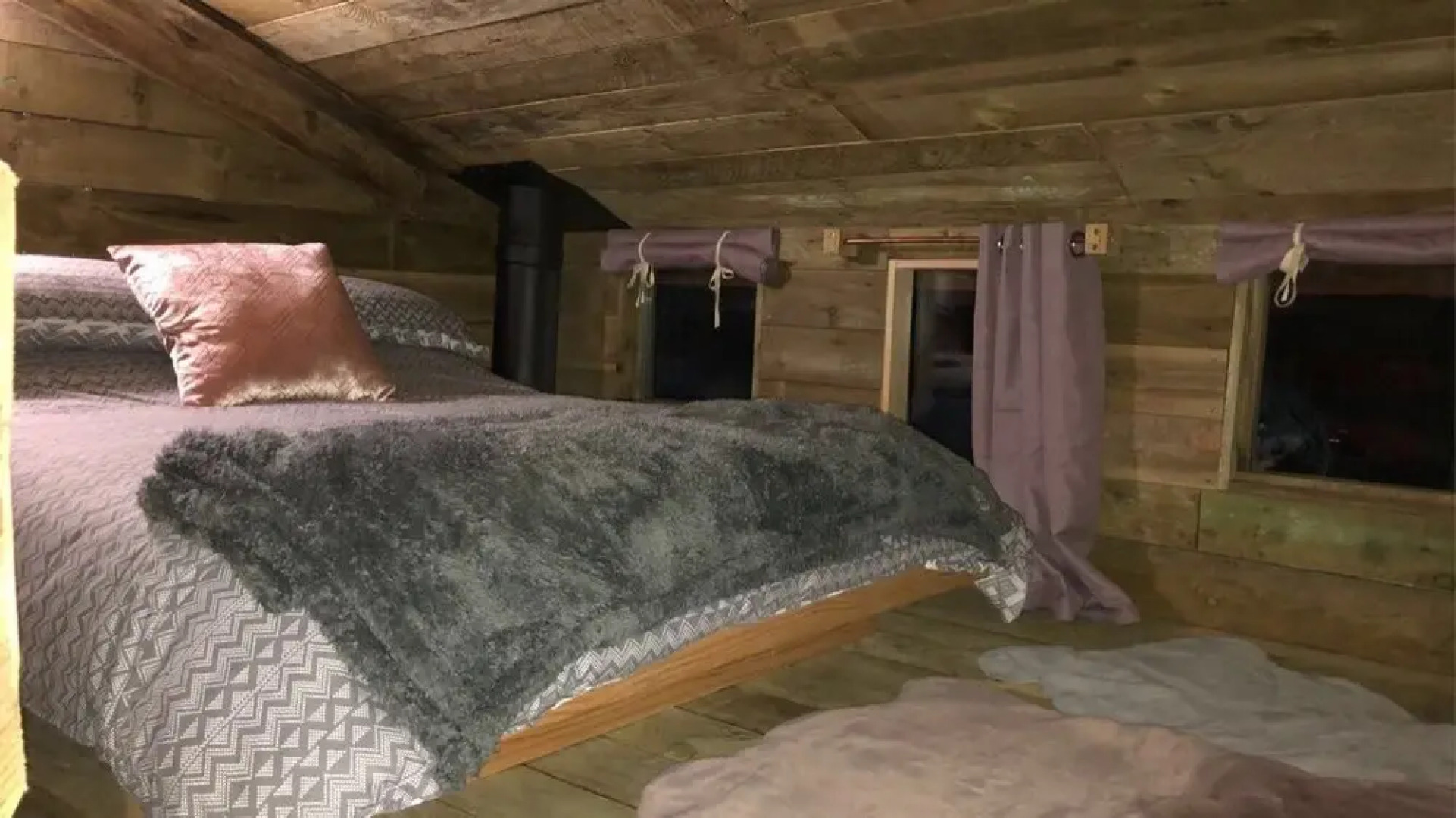 Campfires and Stars Glamping