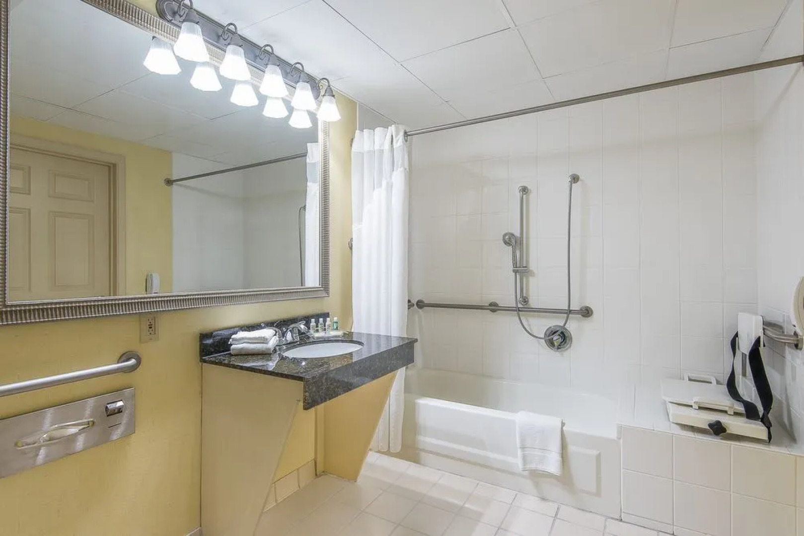 Holiday Inn Taunton-Foxboro Area