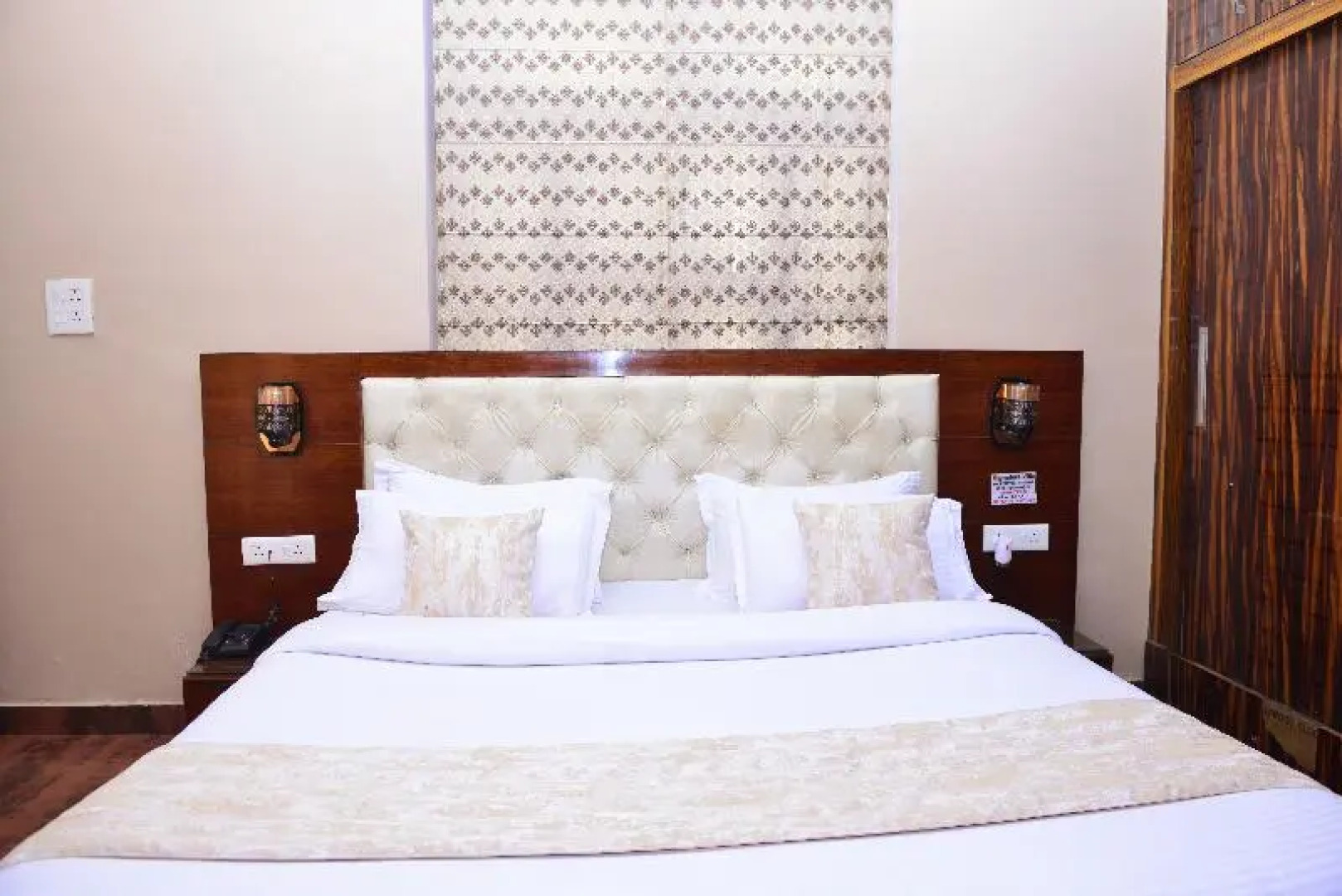 Hotel Signature Villa , Sonipat