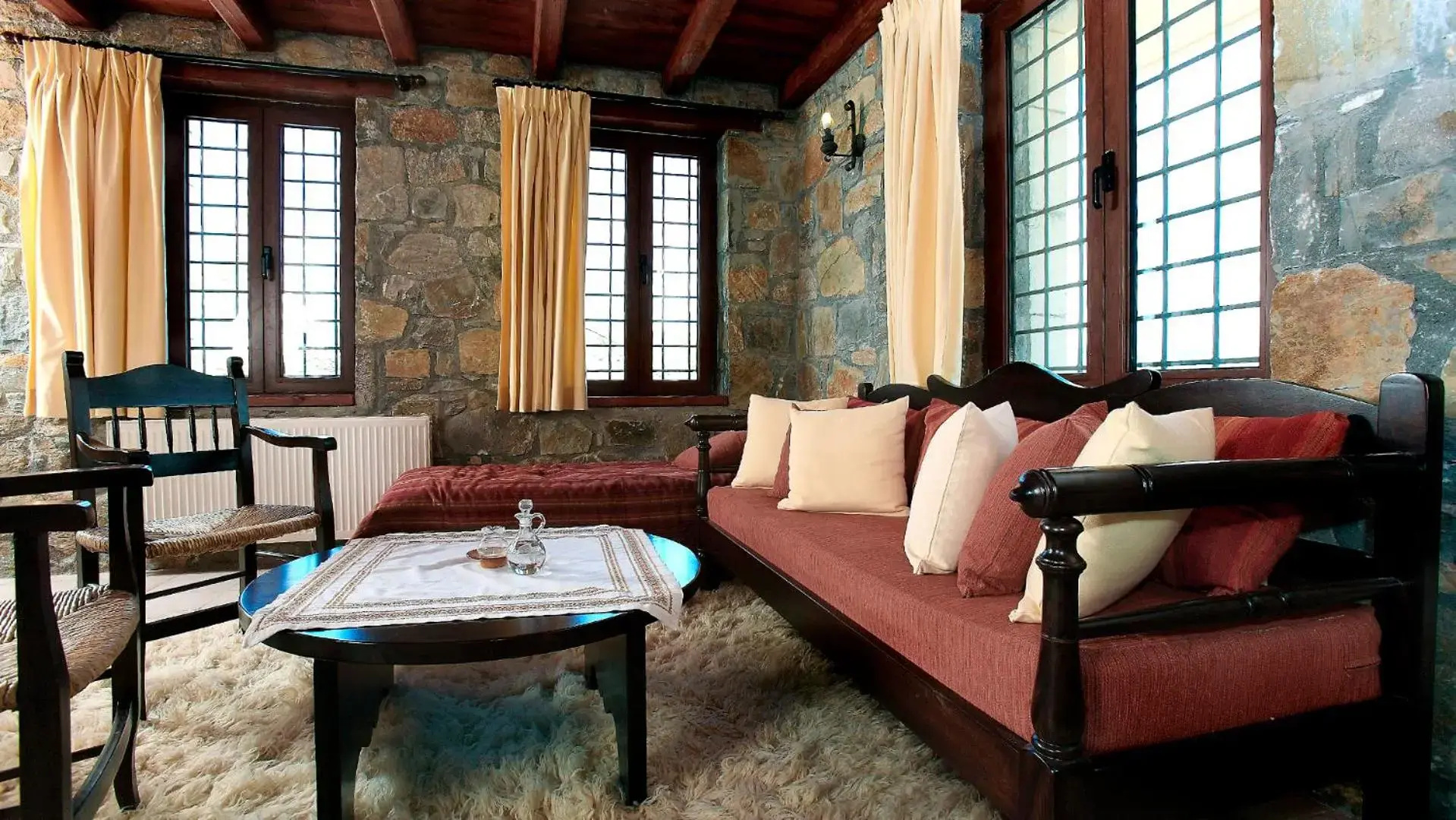 Arodamos Guesthouse