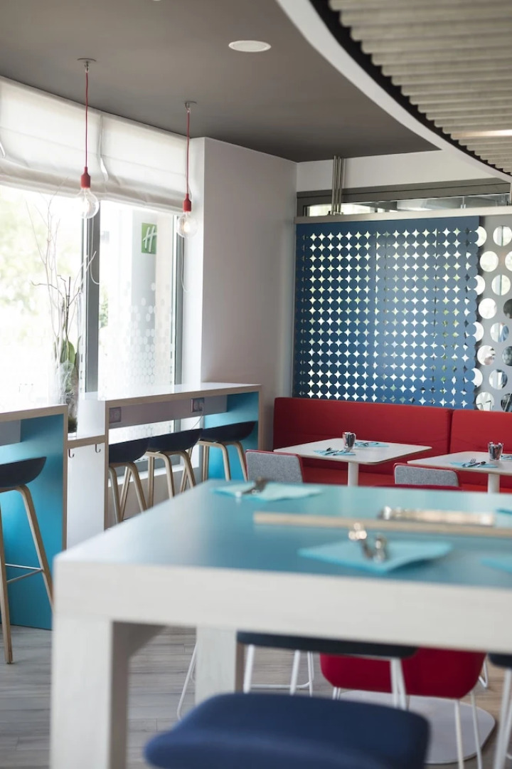 Holiday Inn Express Paris - Velizy, an IHG Hotel