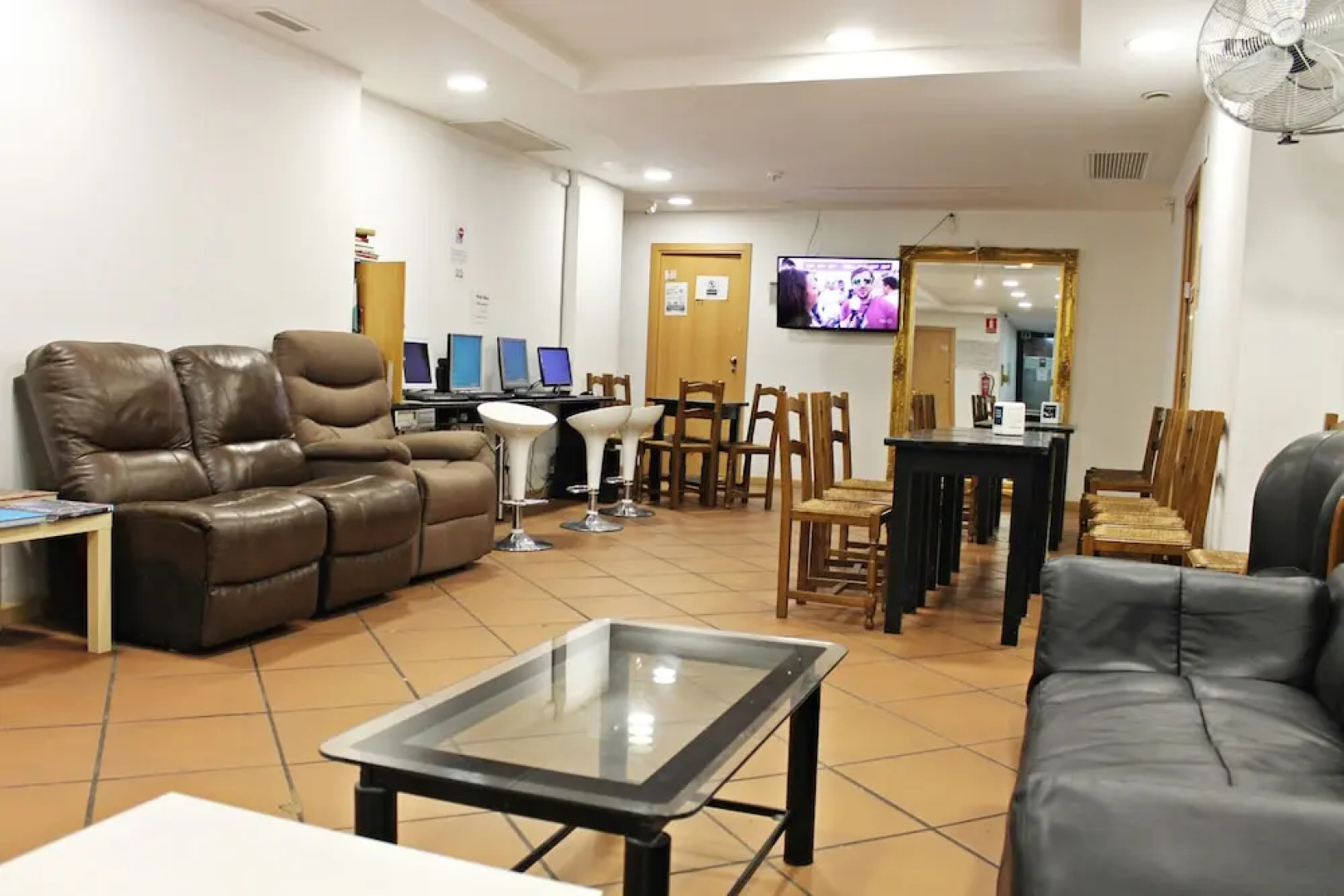 Galaxy Star Hostel Barcelona