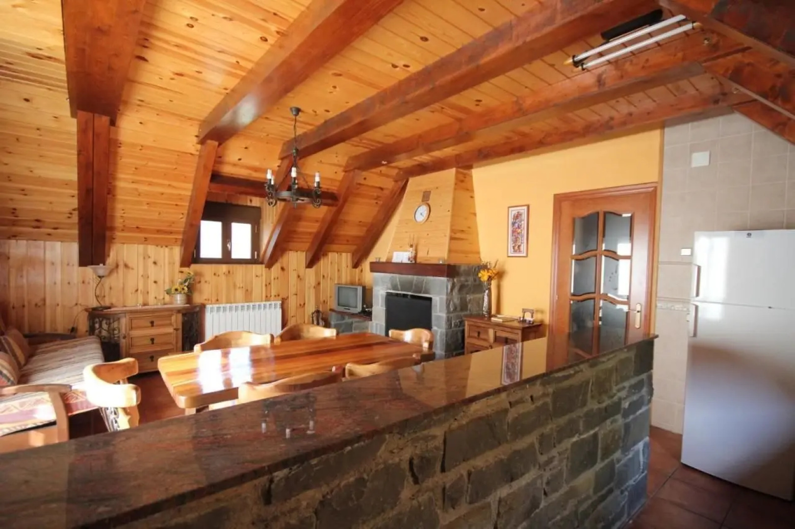 Apartamentos Miguelo, C.B