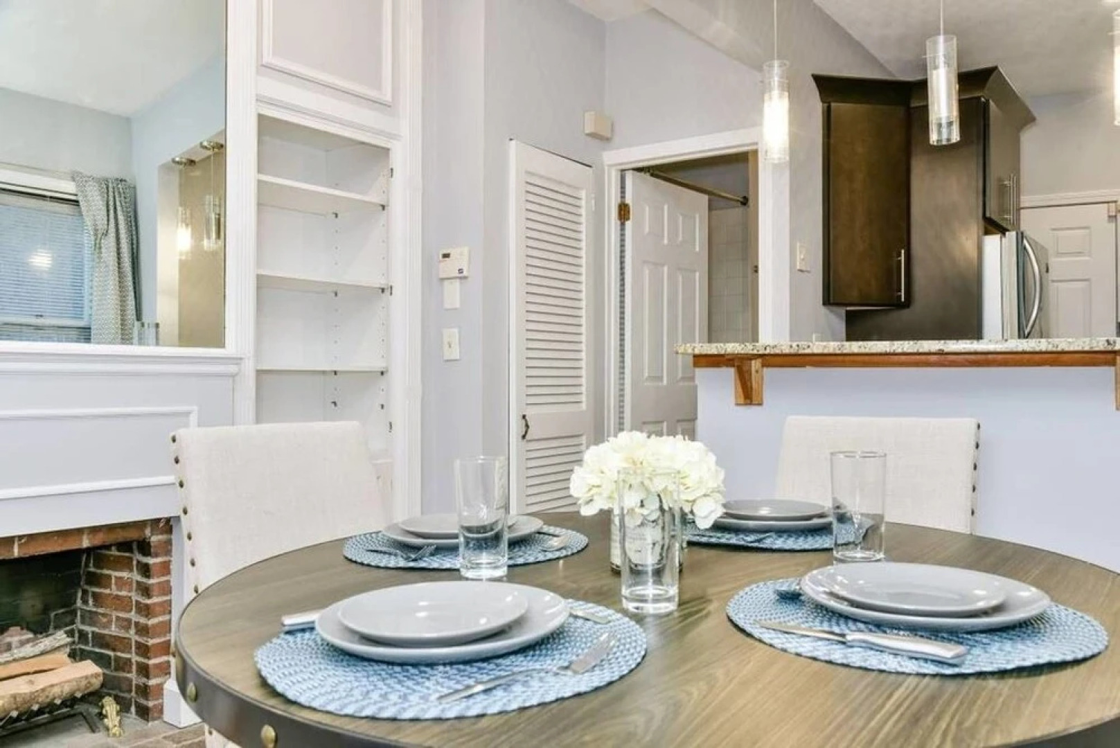 Spacious 2br/1ba Beacon Hill Apt Near MGH