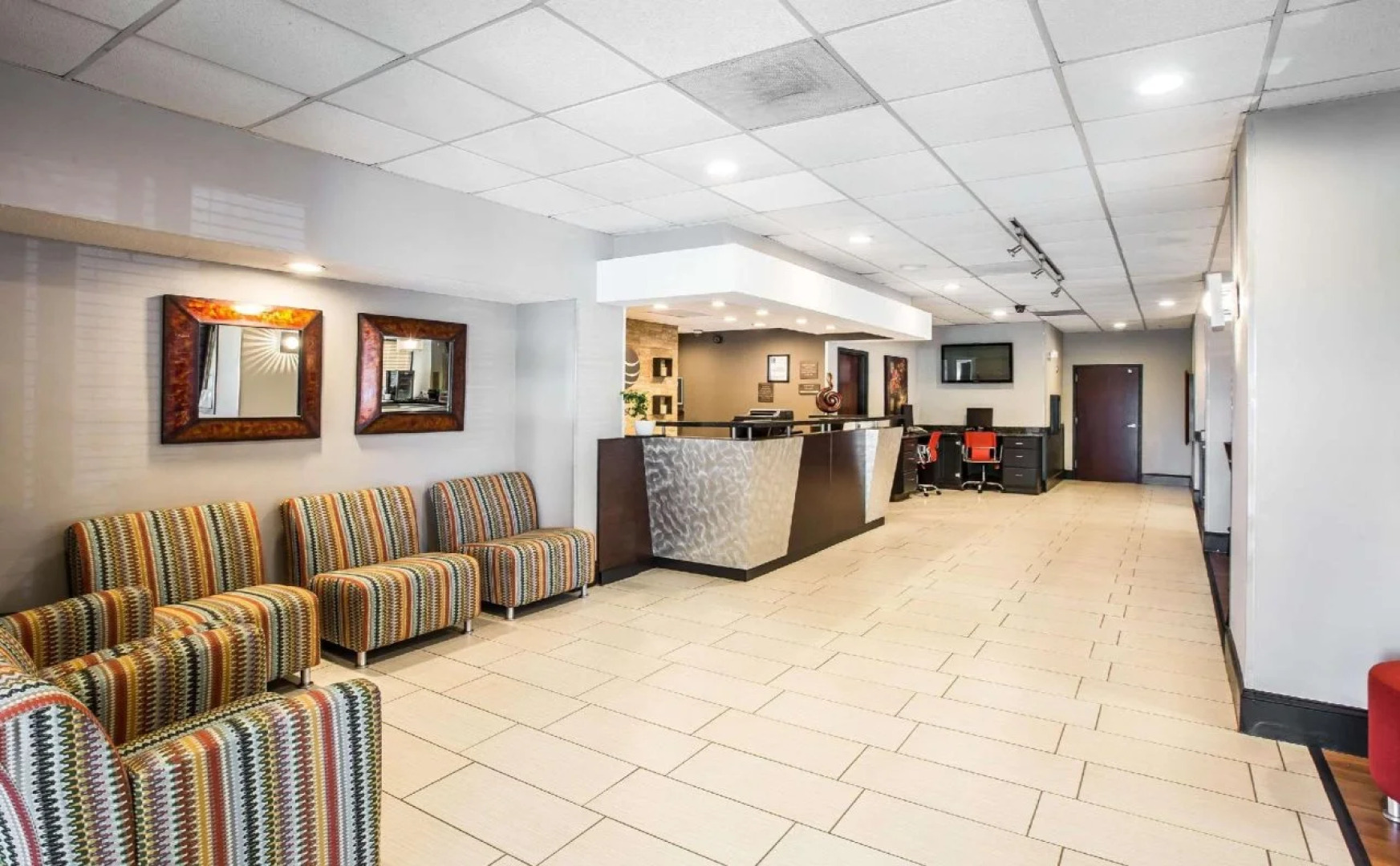 Best Western Plus Greenville I-385 Inn & Suites