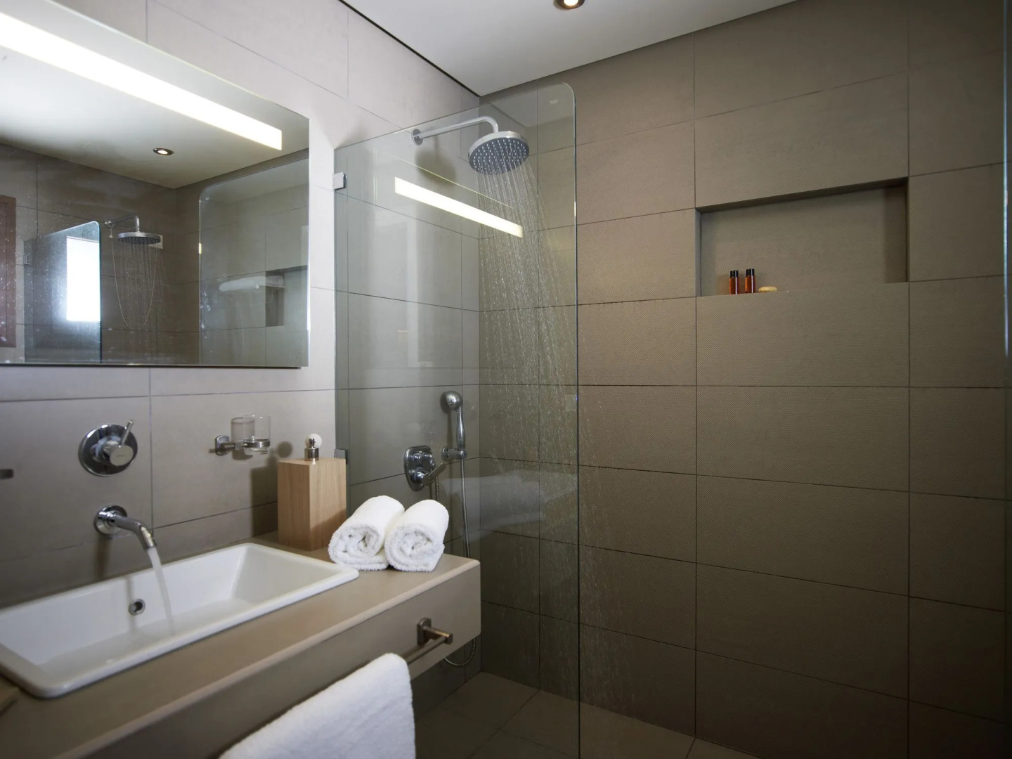 Thalatta Seaside Hotel