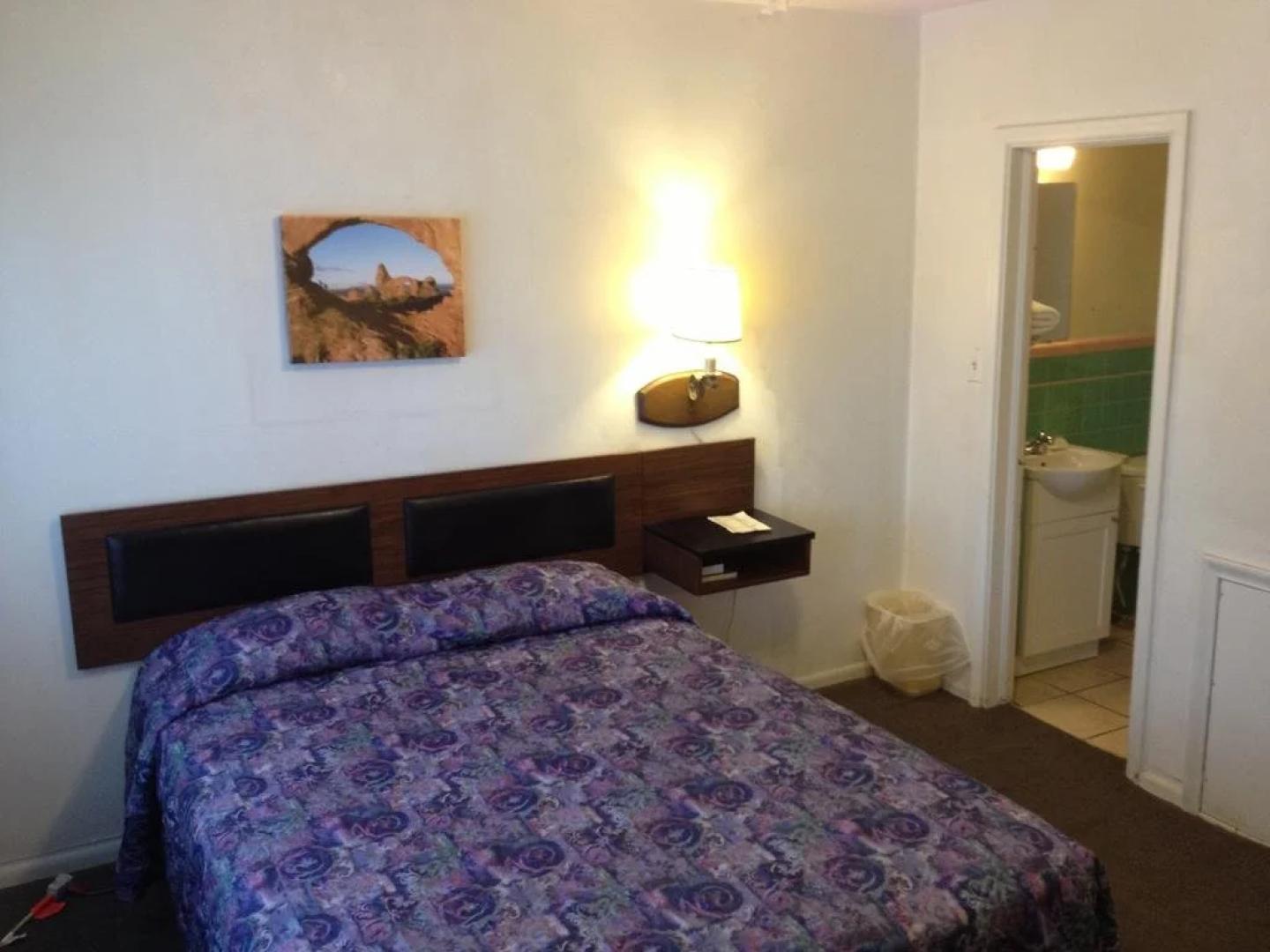 Budget Inn