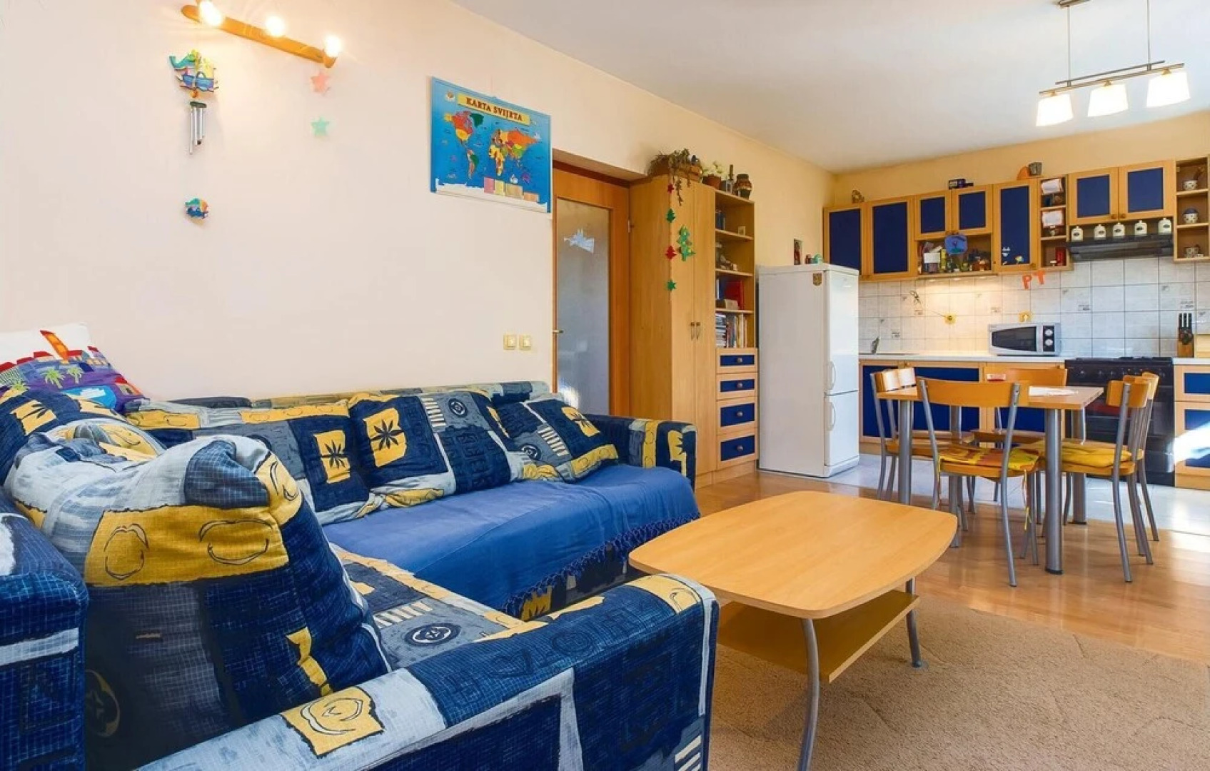 Awesome Home in Duce With Wifi and 3 Bedrooms