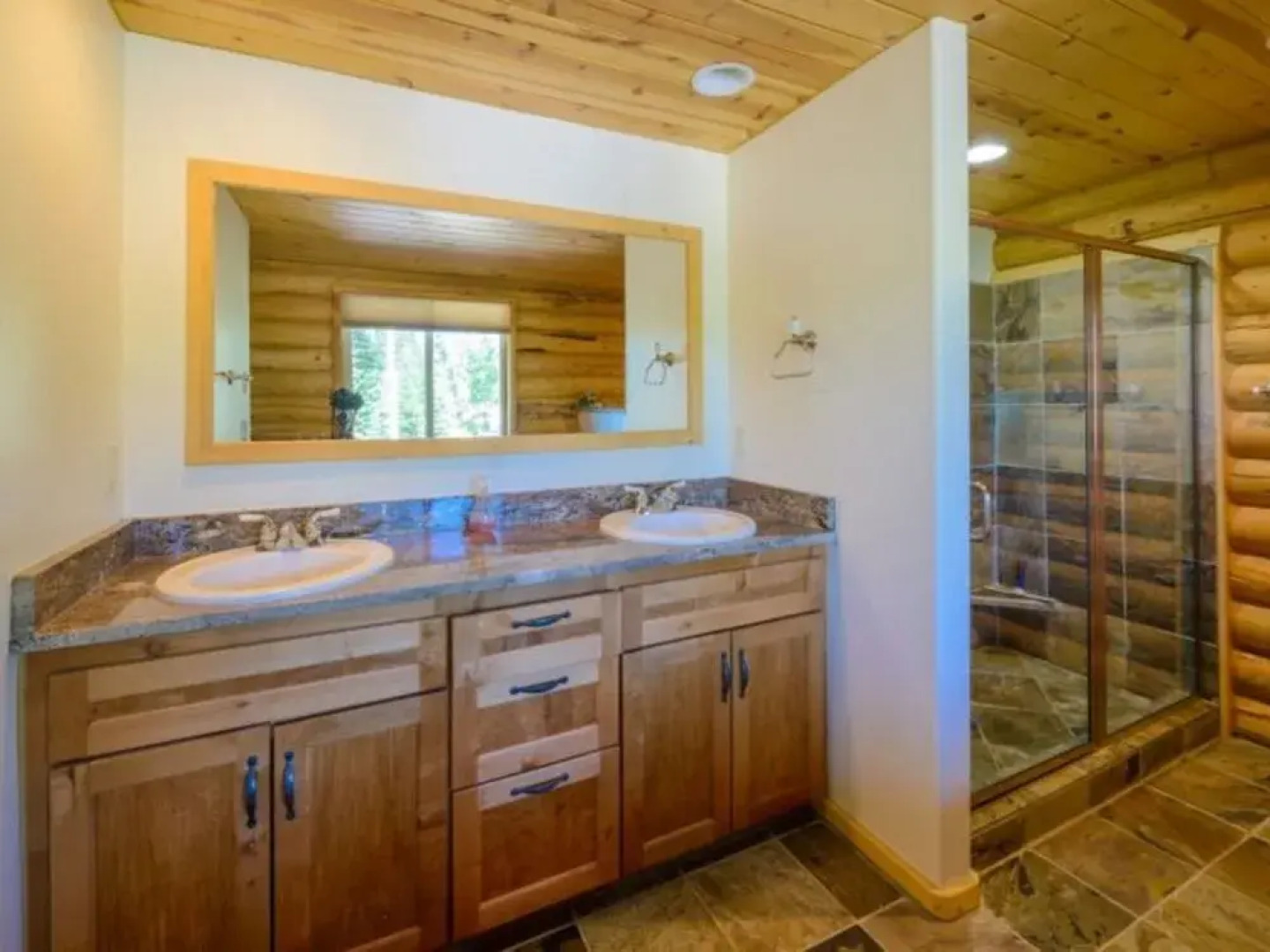 Navajo Ridge 360 Views by RedAwning