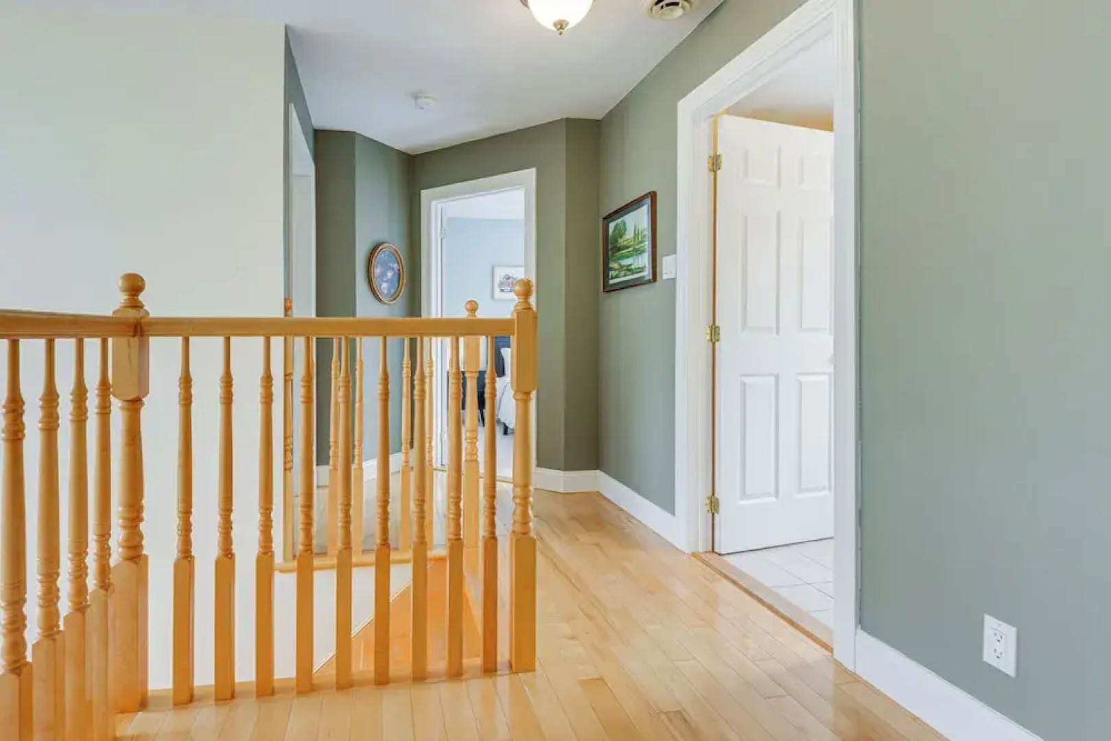 Adventure Meets Comfort: 6 Mi to Mount Snow!