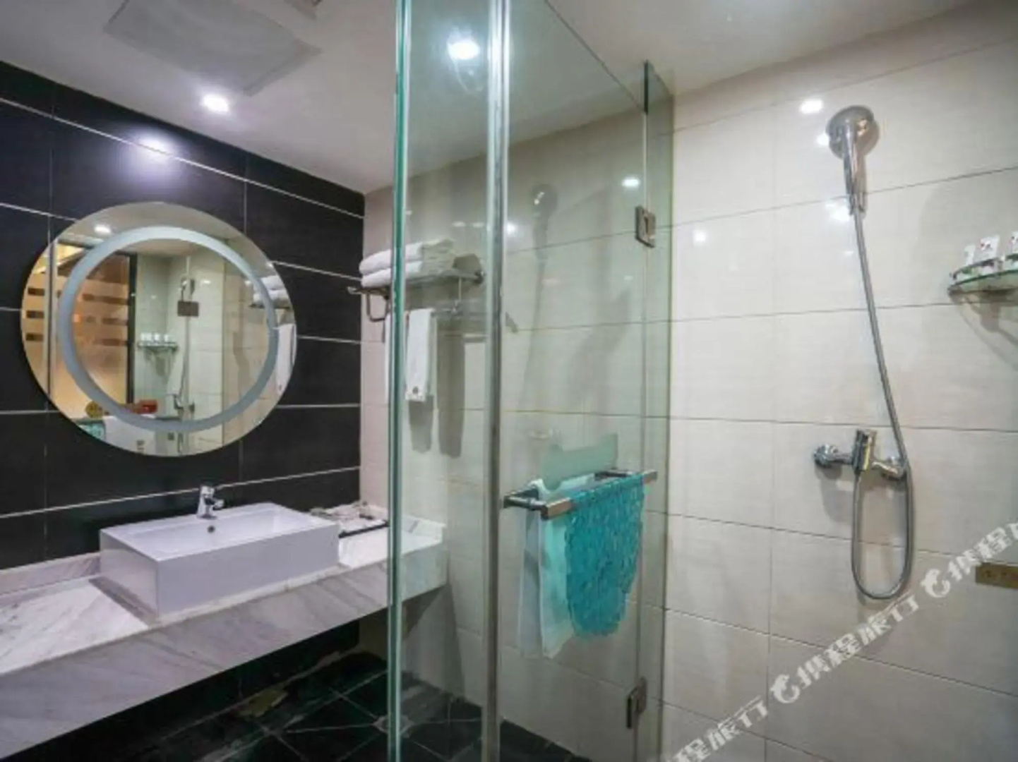 Delin Hotel