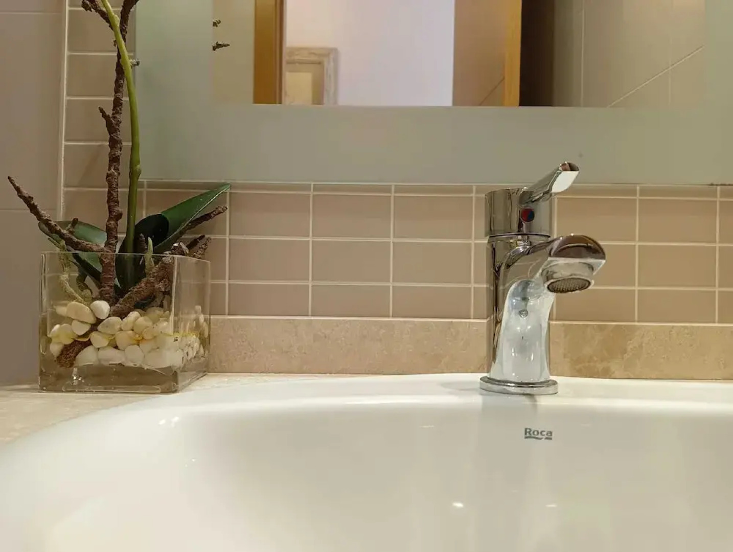 Piso con Piscina y Jardin Cerca de la Playa