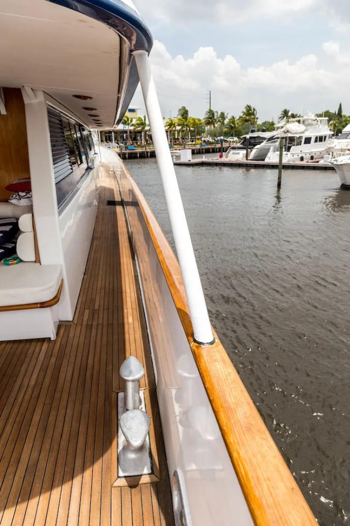 Salt Dancer Mega Yacht Vacation