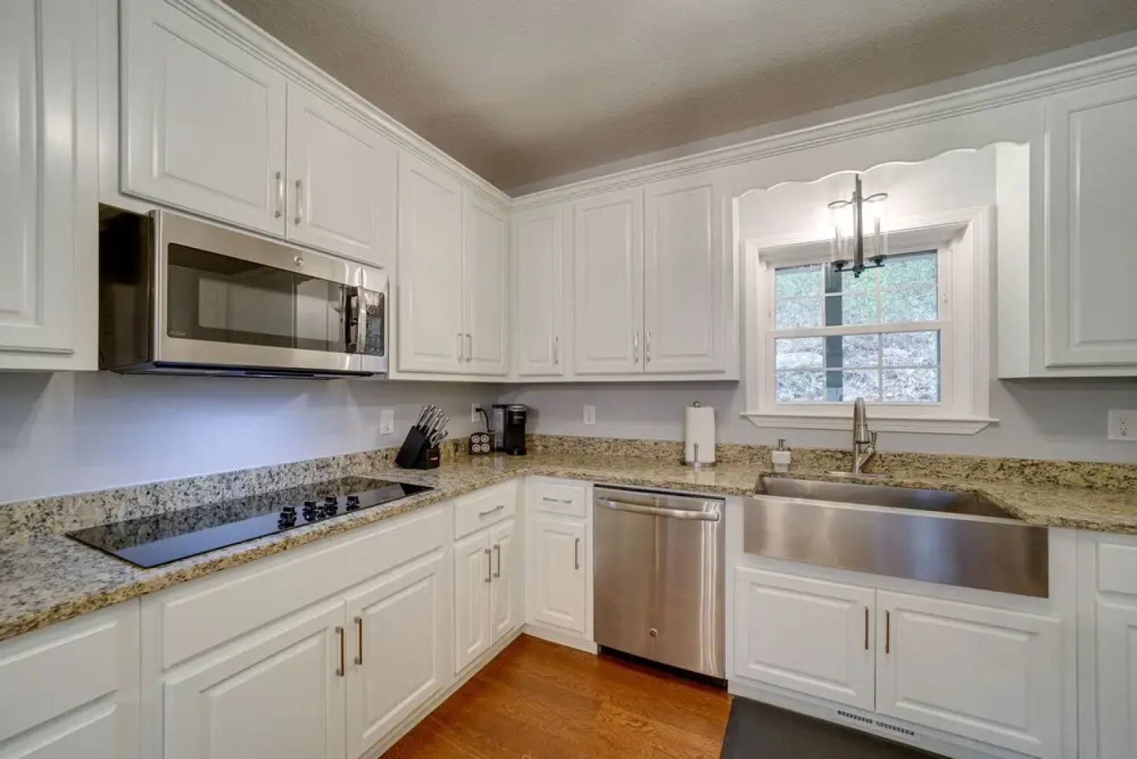 Spacious Lake Glenville Getaway w/ Deck!