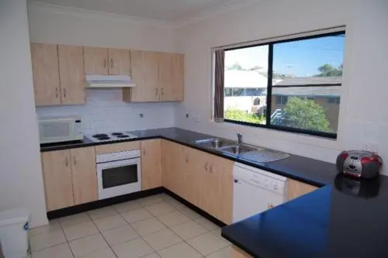 Dolphin Court 1 1 Gowing Street