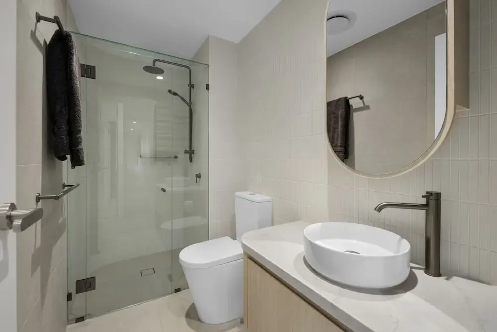 Bilinga Beachfront Luxury at Lana