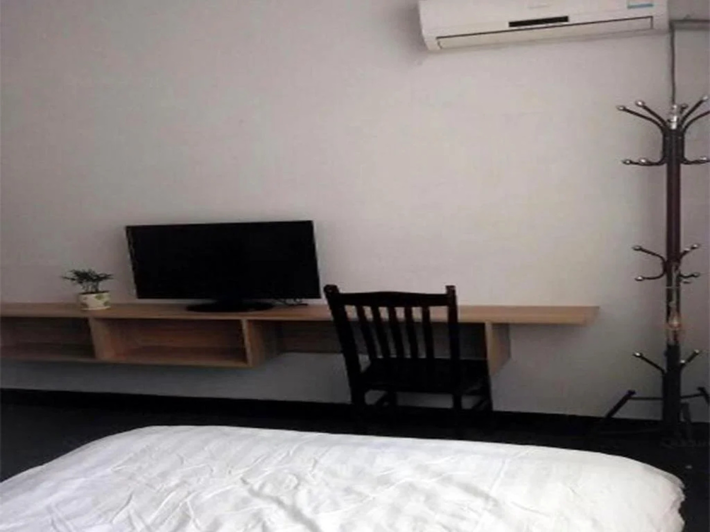 Jianglin Xiaojiang Inn