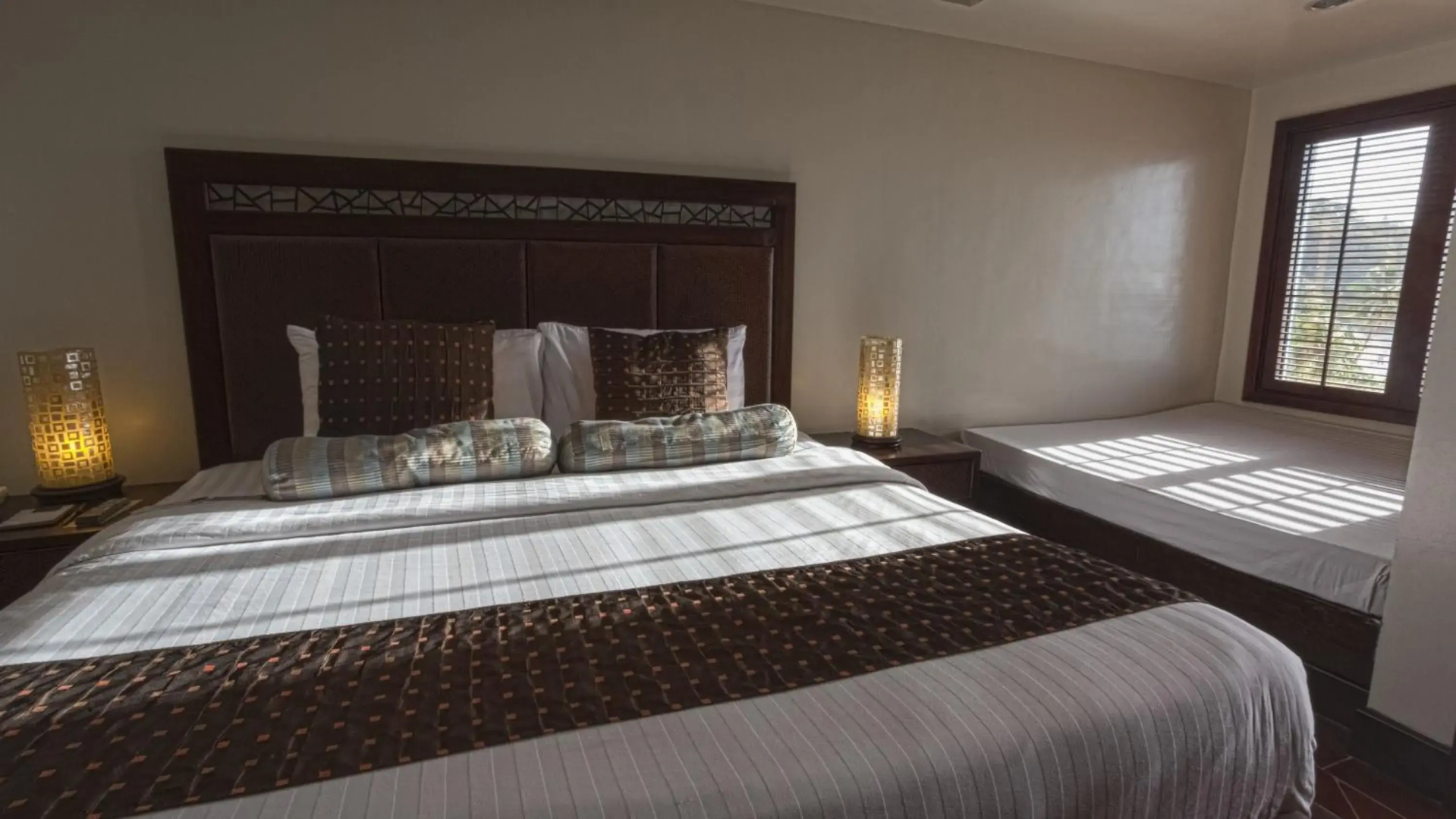Canyon Cove Hotel & Spa