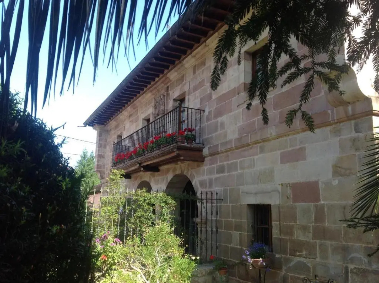 Casona De La Salceda
