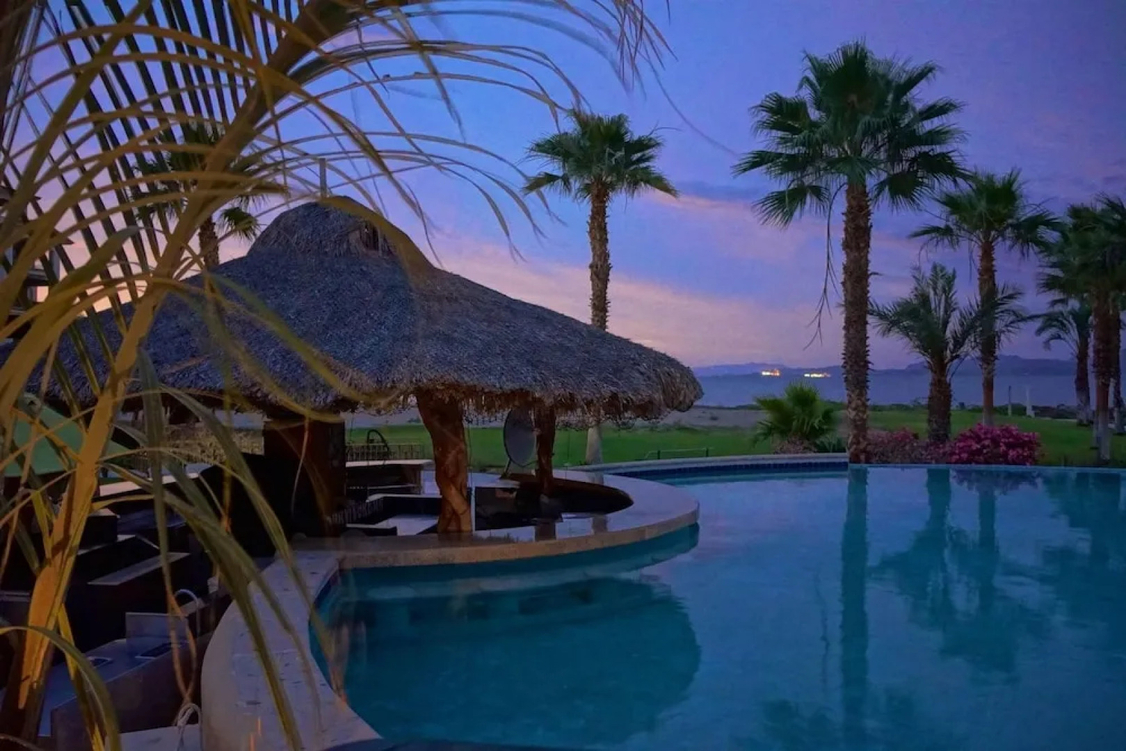 Paraiso Del Mar Resort E202 2 Bed by Casago